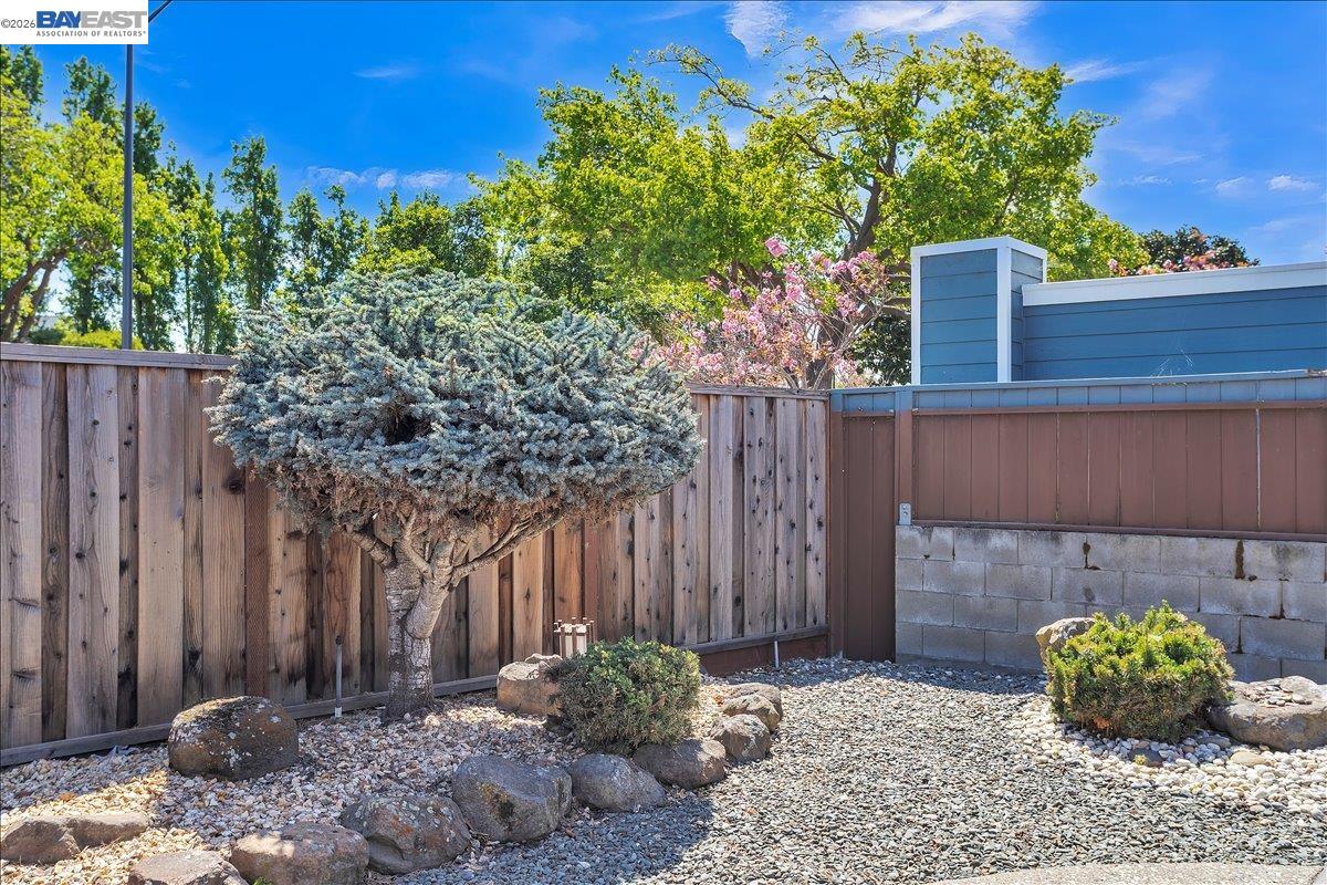 376 Oleander Ave, Alameda, CA, 94502