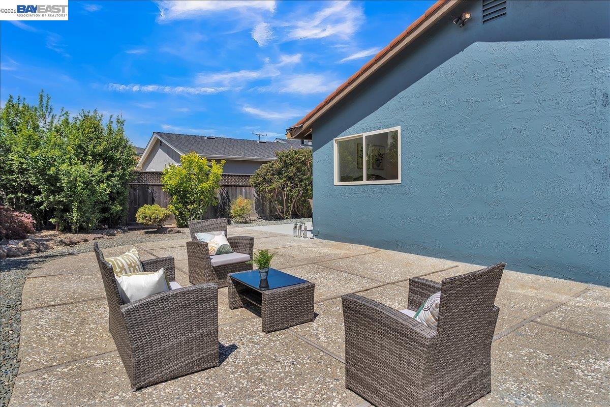 376 Oleander Ave, Alameda, CA, 94502