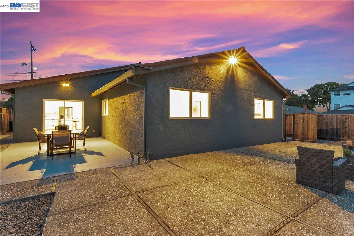 376 Oleander Ave, Alameda, CA, 94502