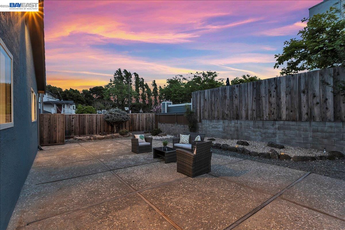 376 Oleander Ave, Alameda, CA, 94502
