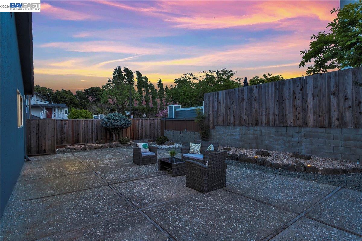 376 Oleander Ave, Alameda, CA, 94502