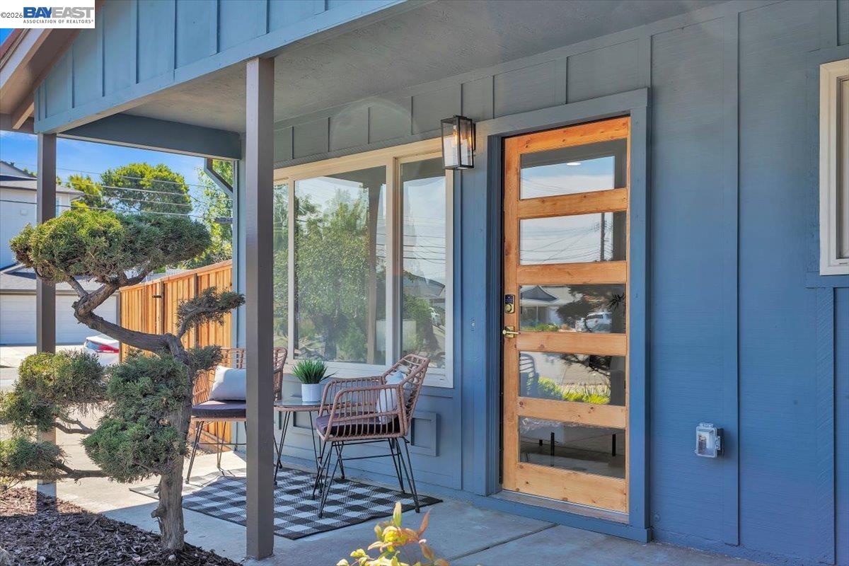 376 Oleander Ave, Alameda, CA, 94502