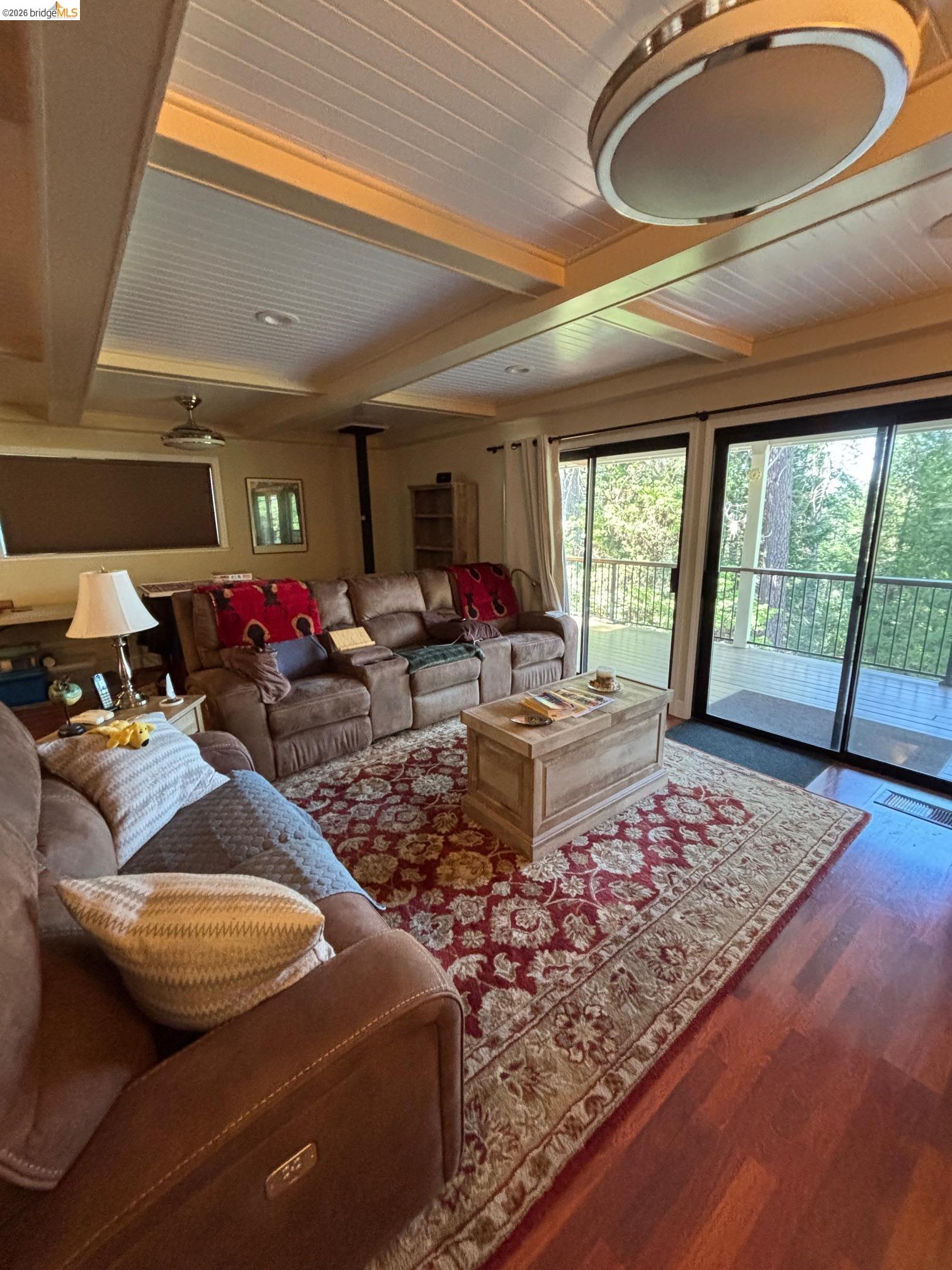 Detail Gallery Image 14 of 46 For 20728 Point View Dr., Groveland,  CA 95321 - 3 Beds | 2/1 Baths