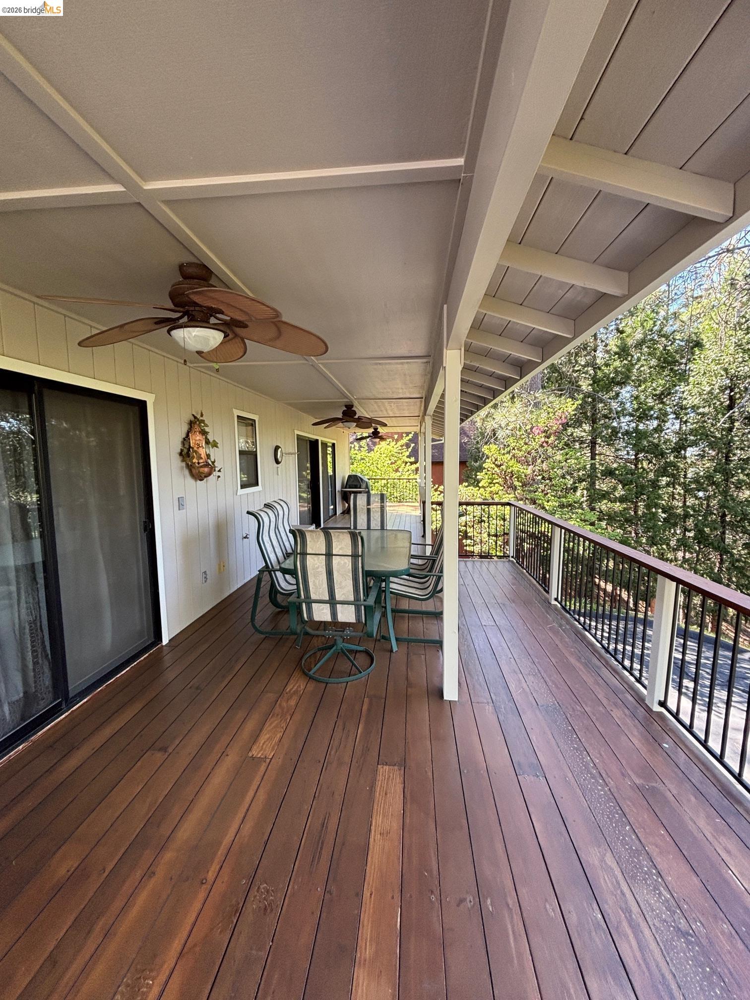 Detail Gallery Image 17 of 46 For 20728 Point View Dr., Groveland,  CA 95321 - 3 Beds | 2/1 Baths