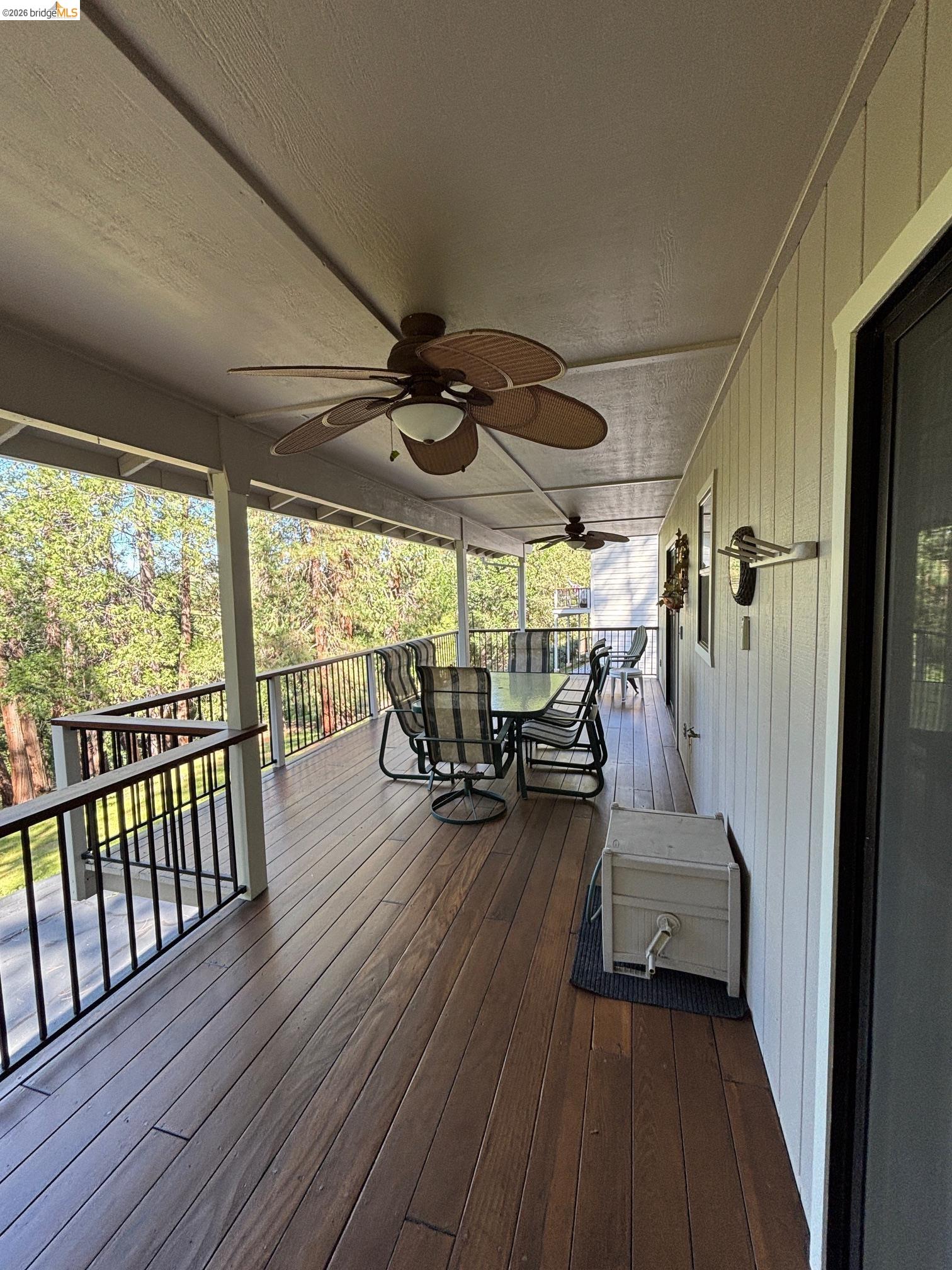 Detail Gallery Image 18 of 46 For 20728 Point View Dr., Groveland,  CA 95321 - 3 Beds | 2/1 Baths