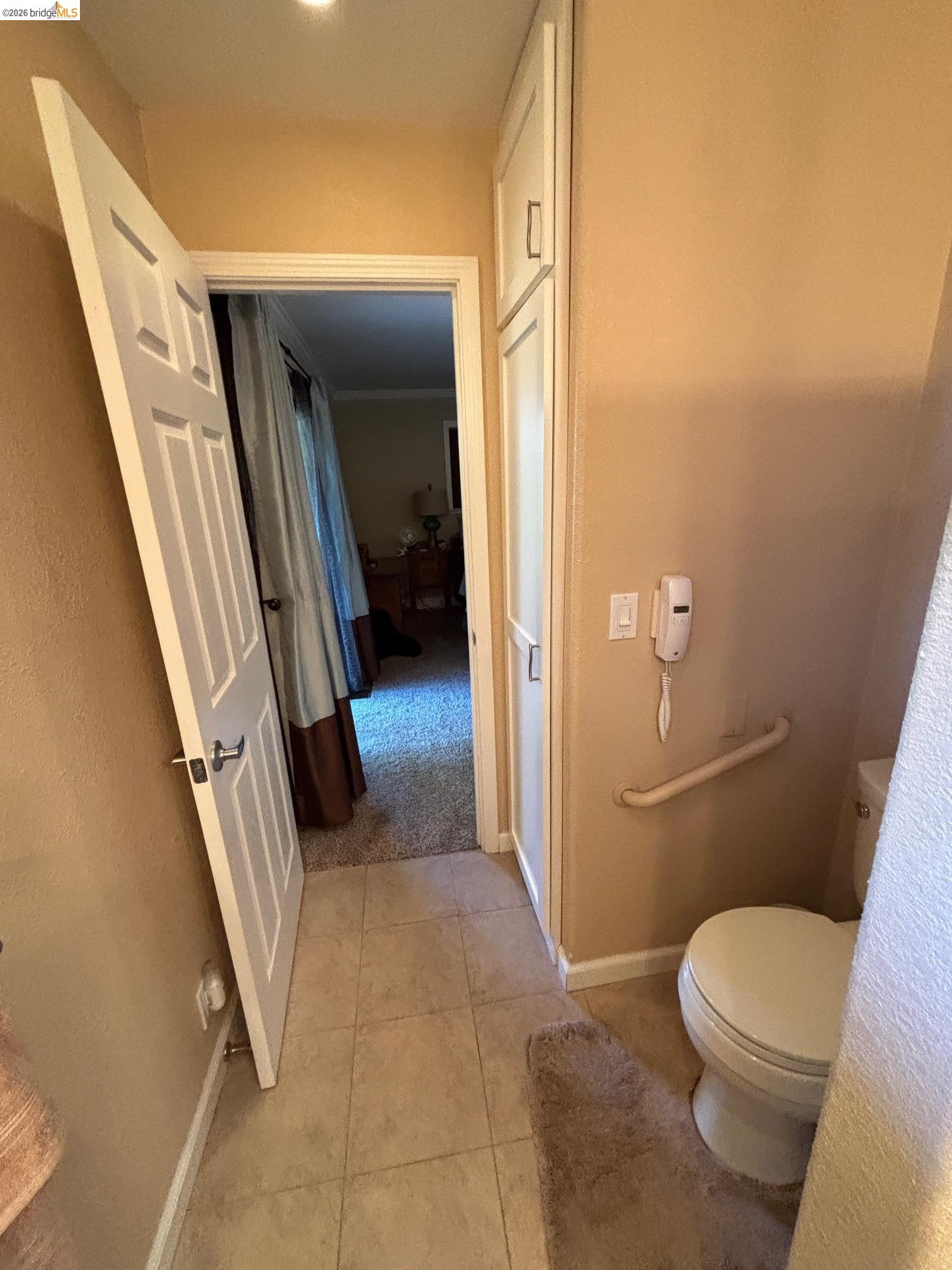 Detail Gallery Image 25 of 46 For 20728 Point View Dr., Groveland,  CA 95321 - 3 Beds | 2/1 Baths