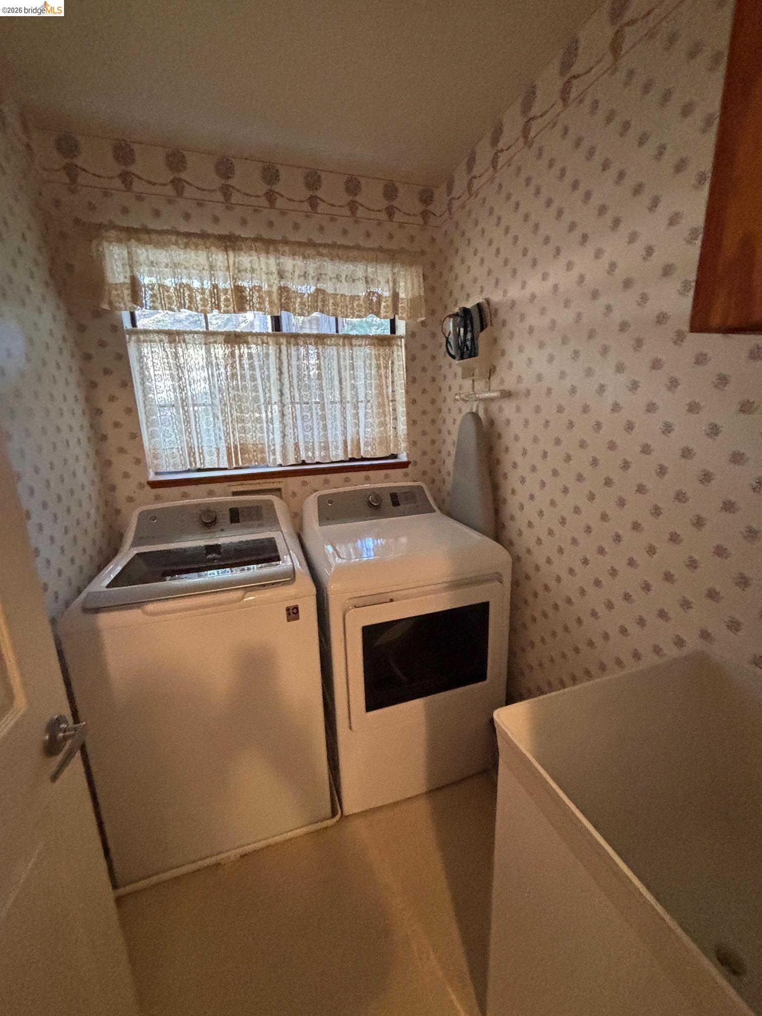 Detail Gallery Image 36 of 46 For 20728 Point View Dr., Groveland,  CA 95321 - 3 Beds | 2/1 Baths