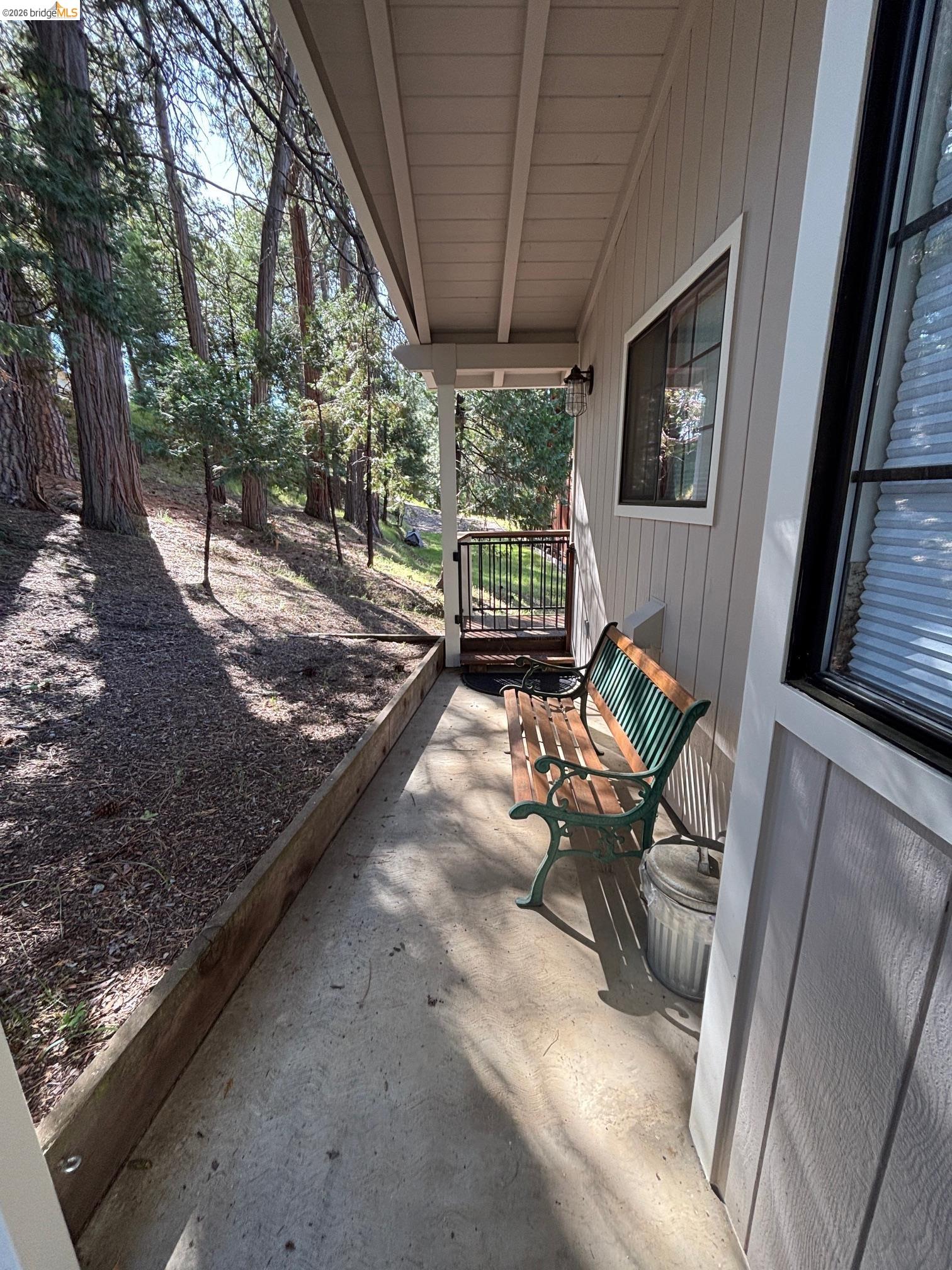 Detail Gallery Image 41 of 46 For 20728 Point View Dr., Groveland,  CA 95321 - 3 Beds | 2/1 Baths