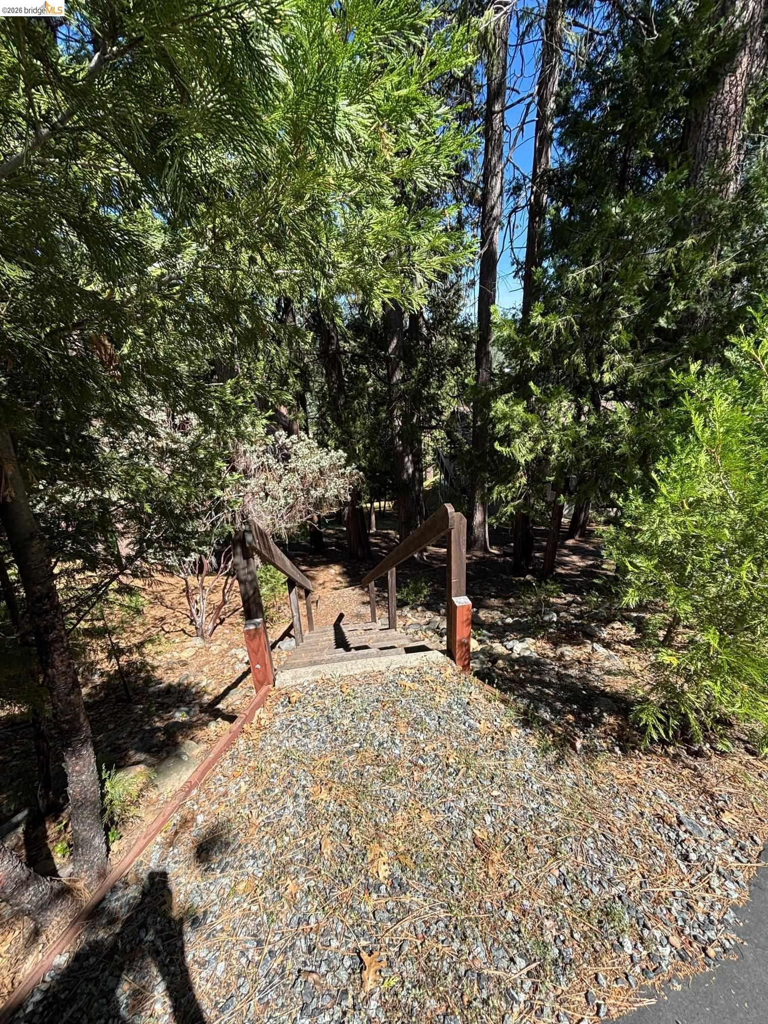 Detail Gallery Image 43 of 46 For 20728 Point View Dr., Groveland,  CA 95321 - 3 Beds | 2/1 Baths