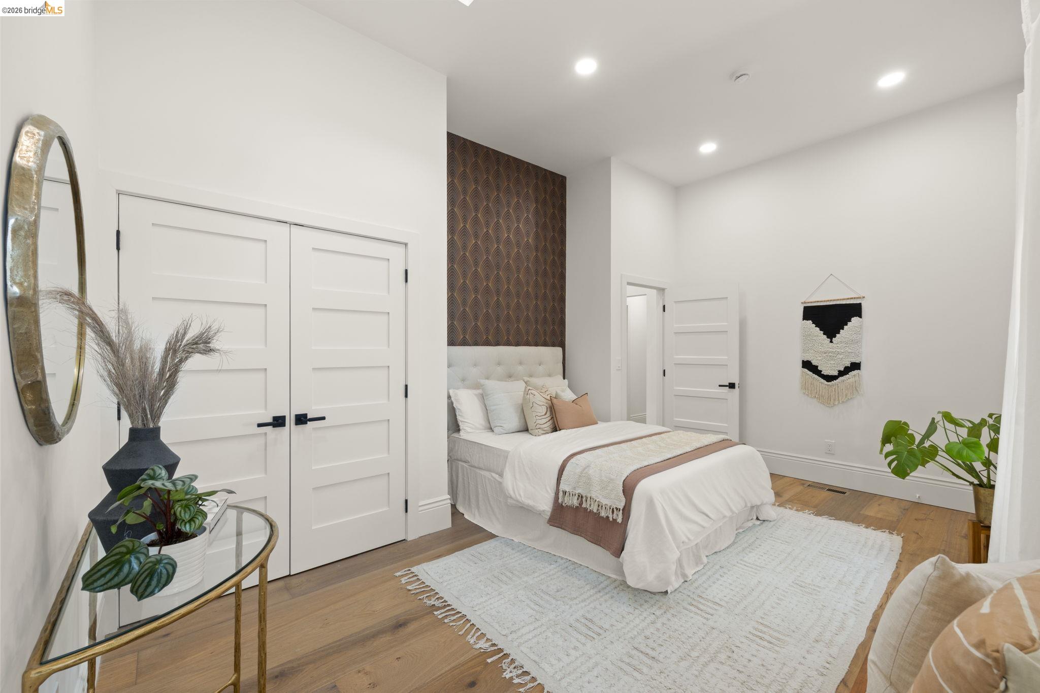 Detail Gallery Image 16 of 42 For 1325 Henry St, Berkeley,  CA 94709 - 3 Beds | 3 Baths