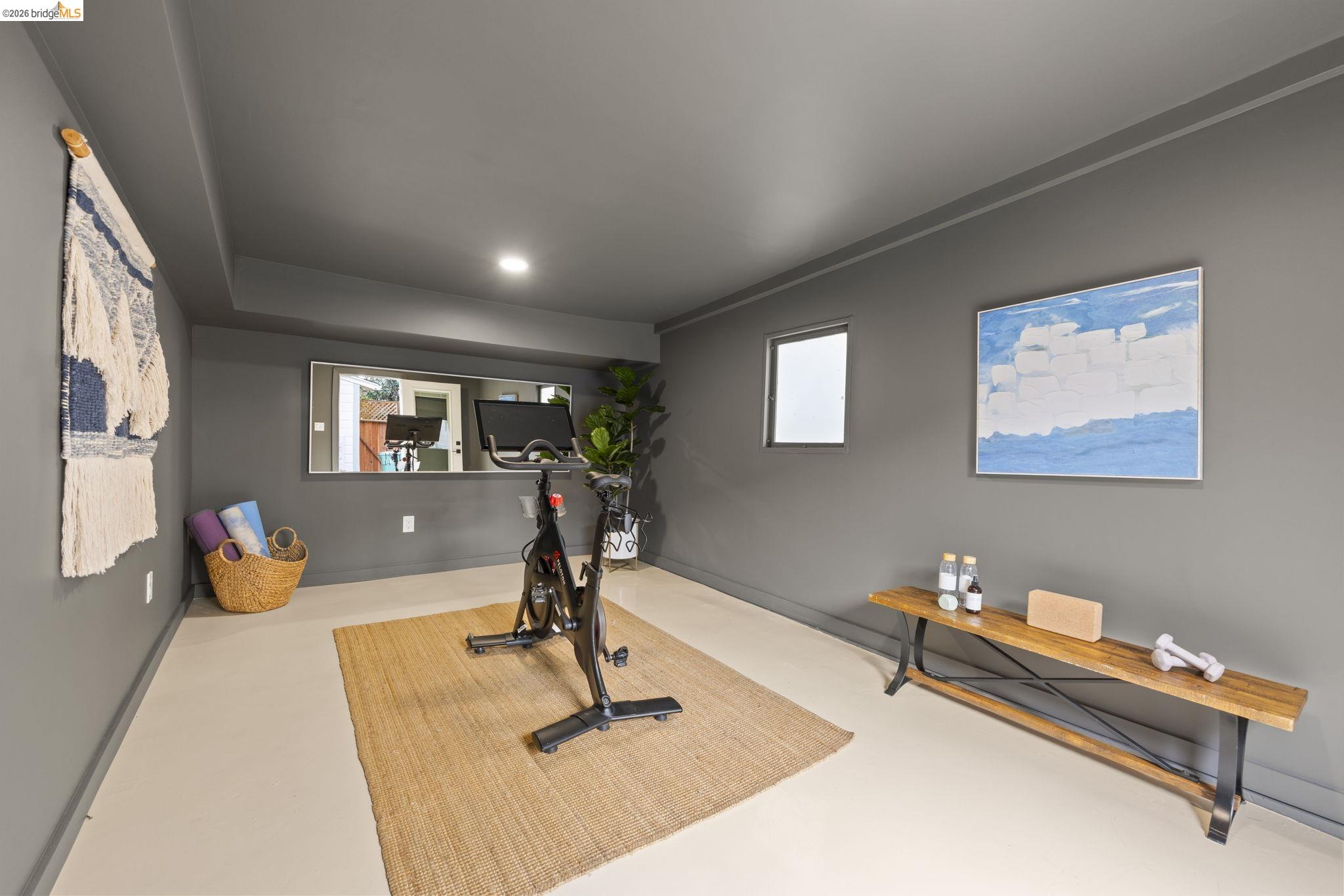 Detail Gallery Image 36 of 42 For 1325 Henry St, Berkeley,  CA 94709 - 3 Beds | 3 Baths