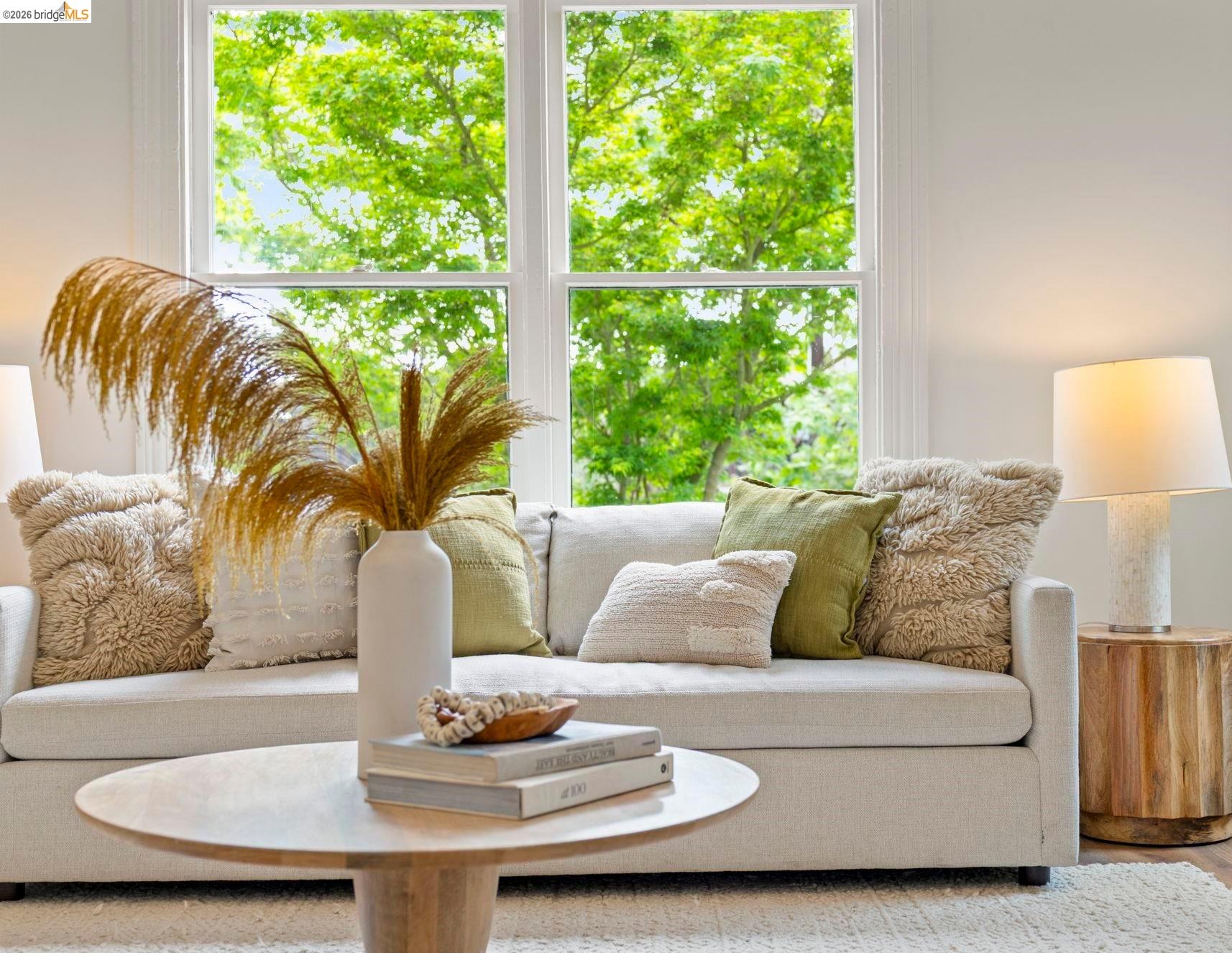 Detail Gallery Image 8 of 42 For 1325 Henry St, Berkeley,  CA 94709 - 3 Beds | 3 Baths