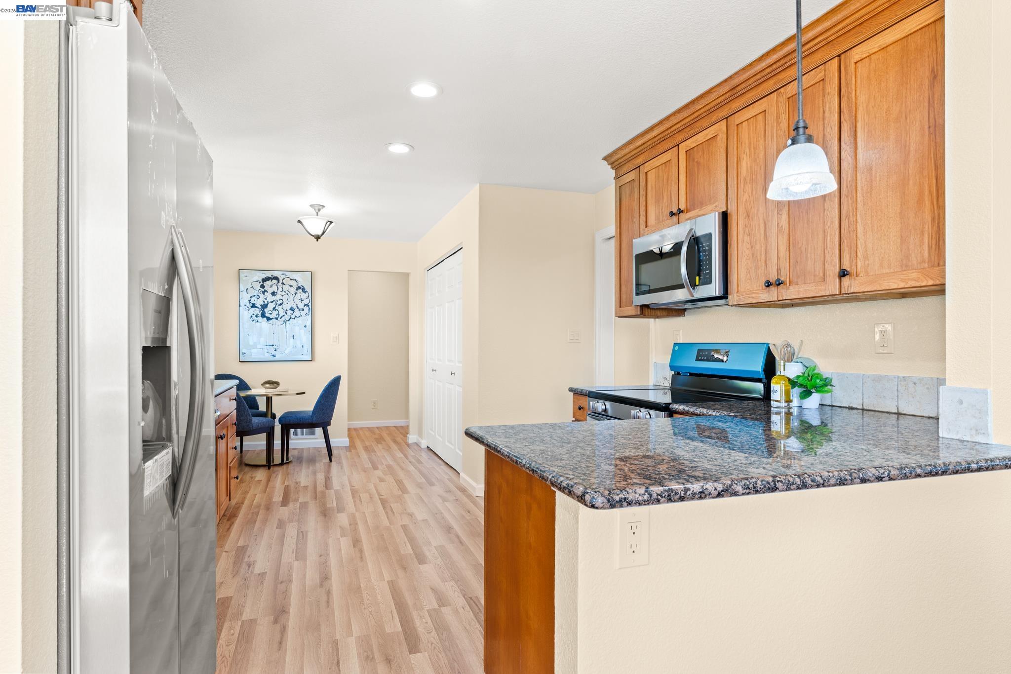 Detail Gallery Image 36 of 43 For 667 Gleneagle Ave, Hayward,  CA 94544 - 4 Beds | 3 Baths