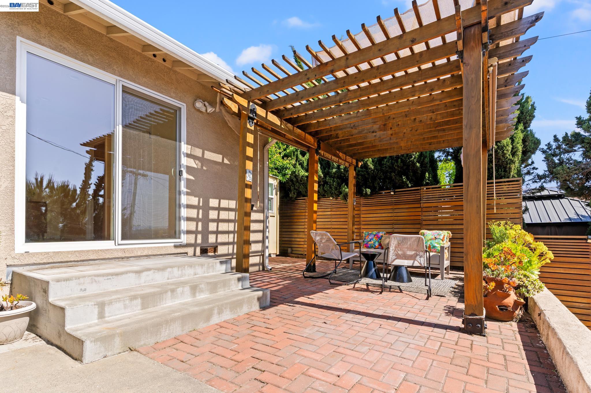 Detail Gallery Image 39 of 43 For 667 Gleneagle Ave, Hayward,  CA 94544 - 4 Beds | 3 Baths