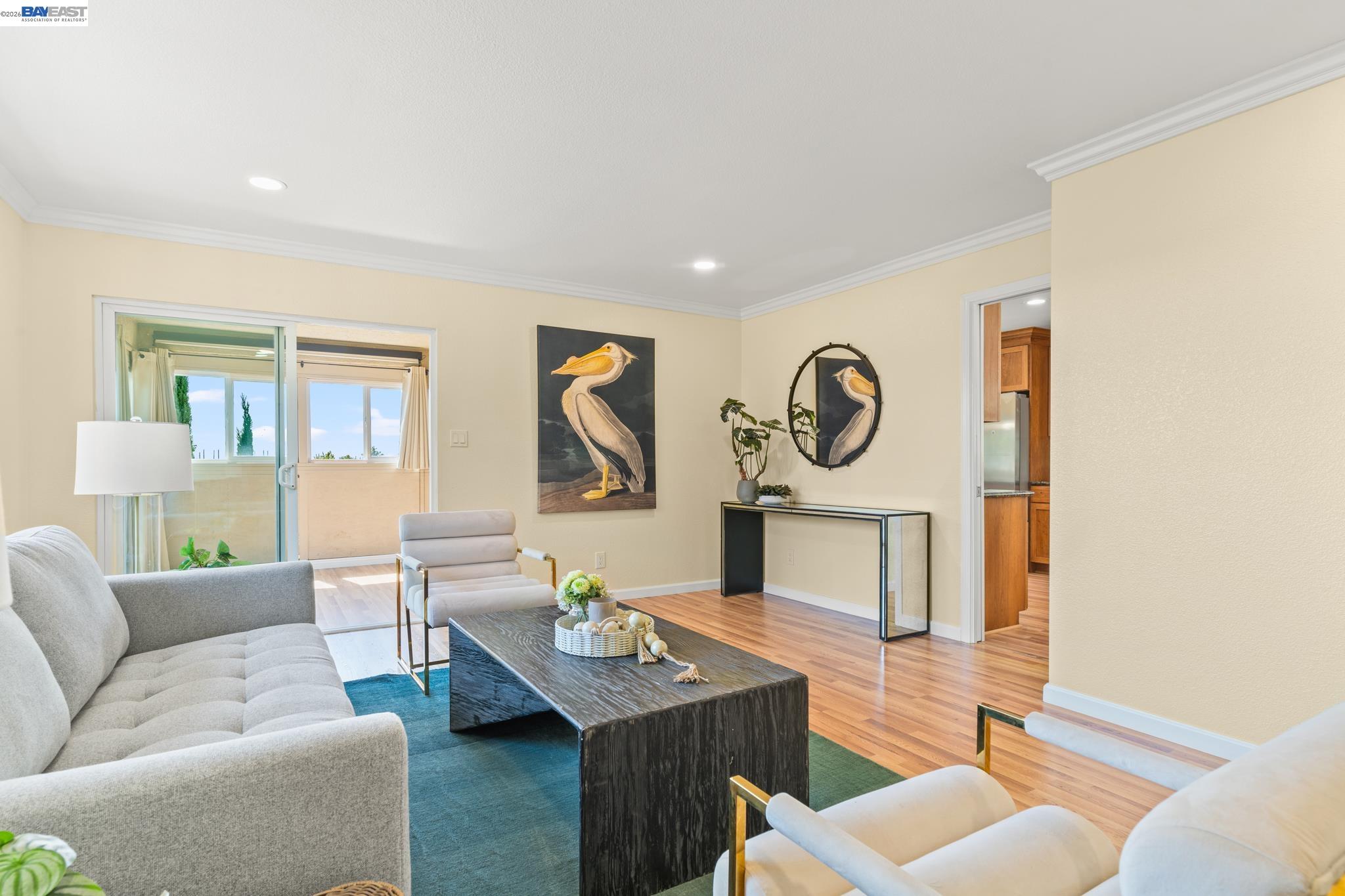 Detail Gallery Image 8 of 43 For 667 Gleneagle Ave, Hayward,  CA 94544 - 4 Beds | 3 Baths