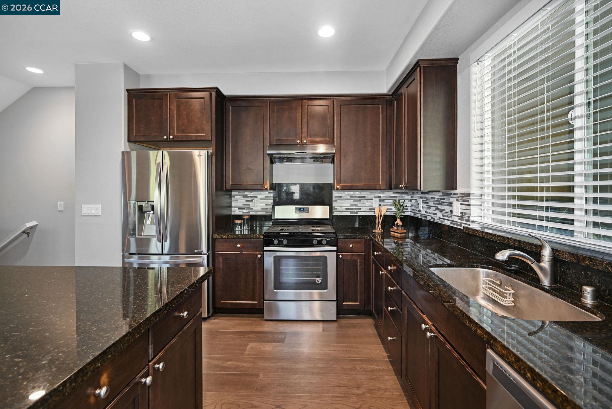 Photo #11: 41130661 Listing: Photo #11