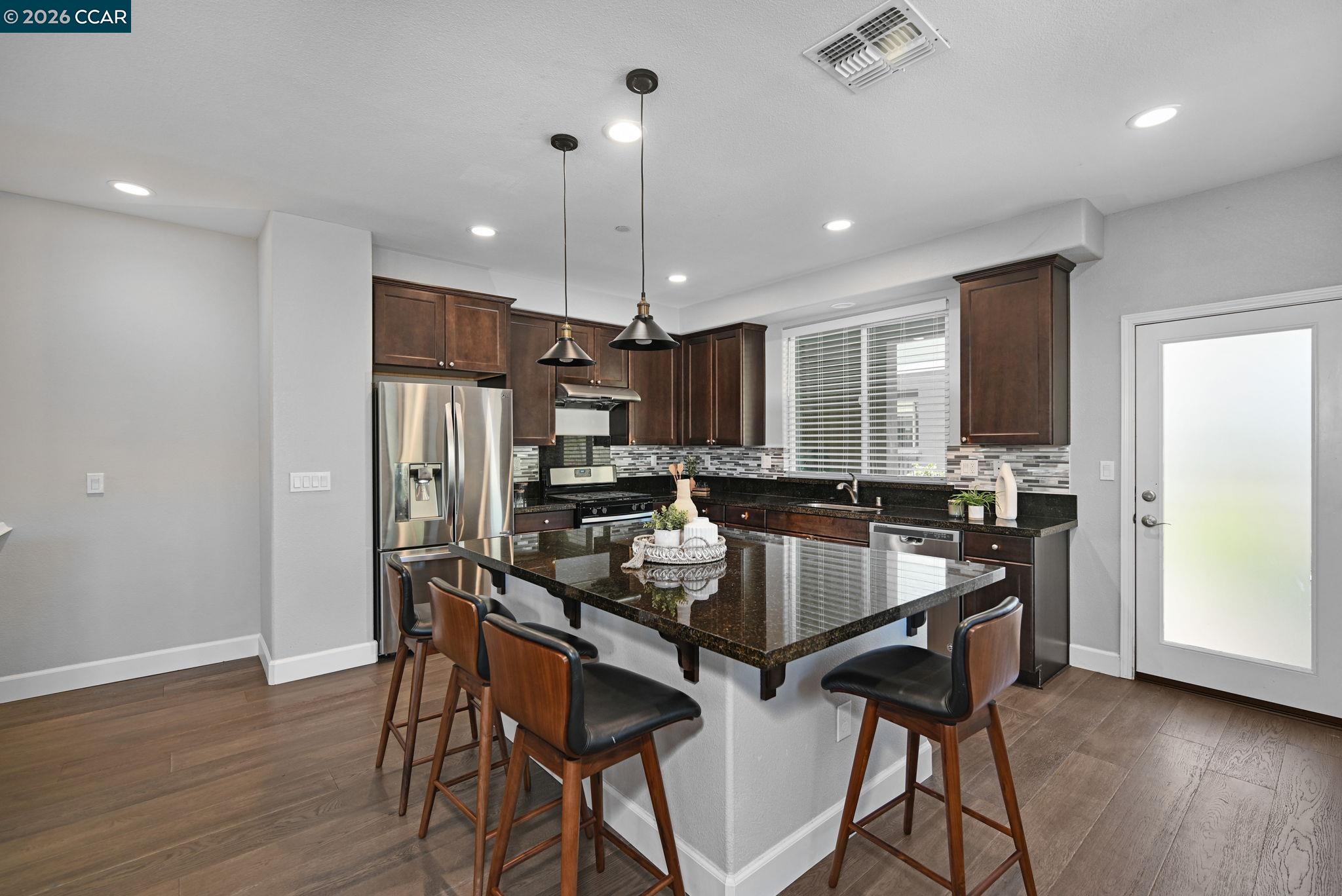 Photo #13: 41130661 Listing: Photo #13