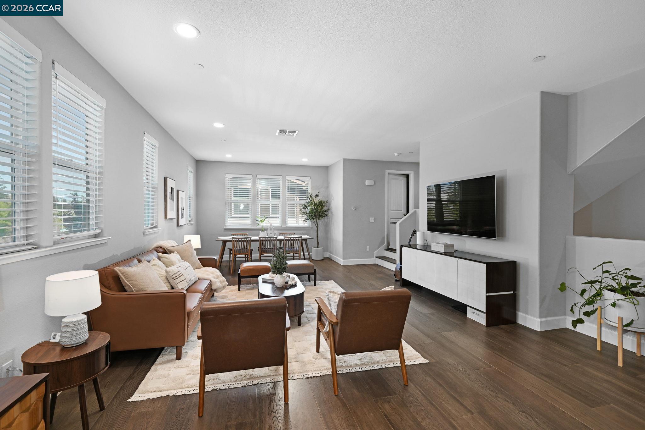 Photo #8: 41130661 Listing: Photo #8