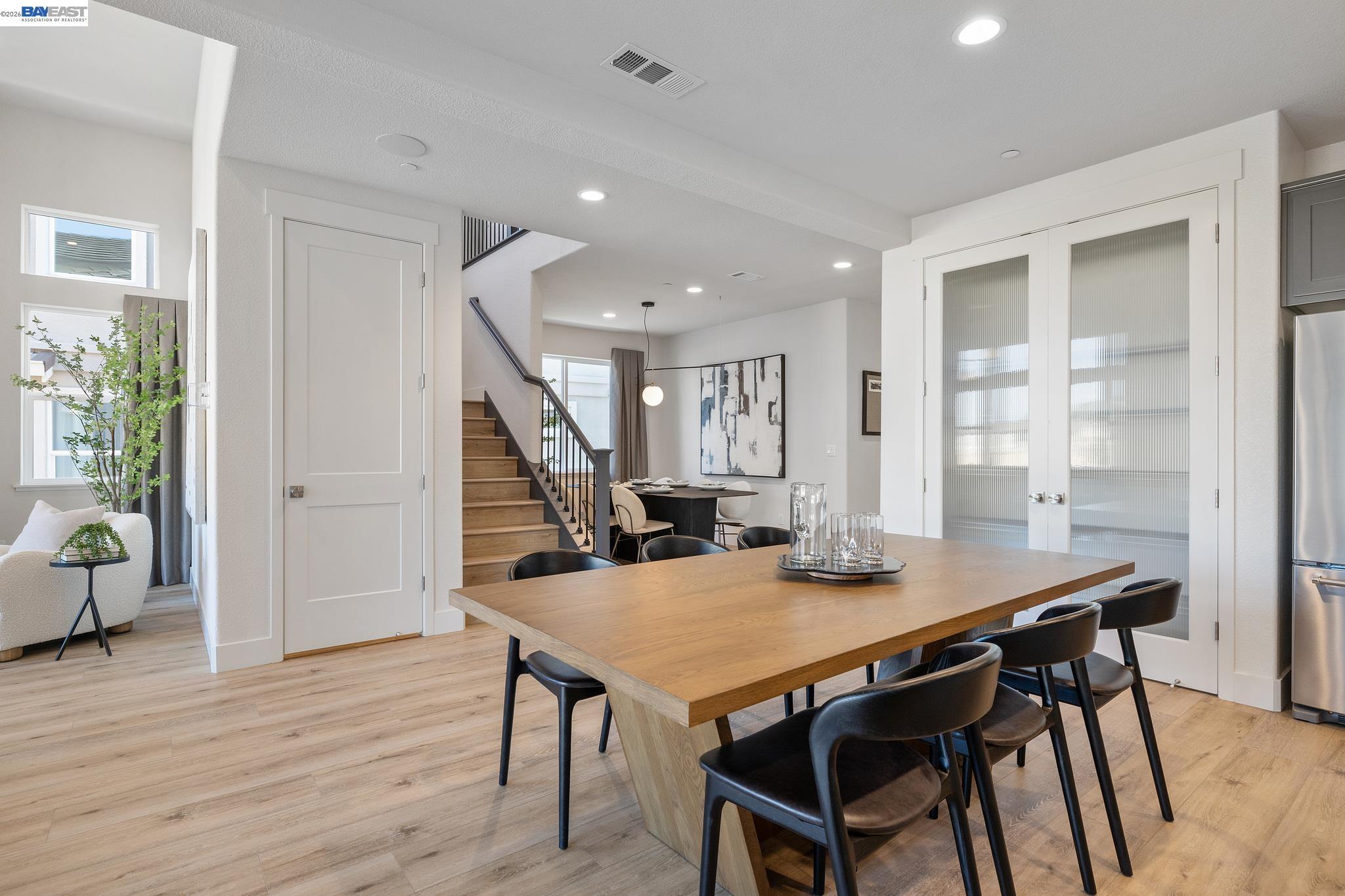 Detail Gallery Image 14 of 60 For 1528 Millennium Way, Fairfield,  CA 94533 - 5 Beds | 4 Baths