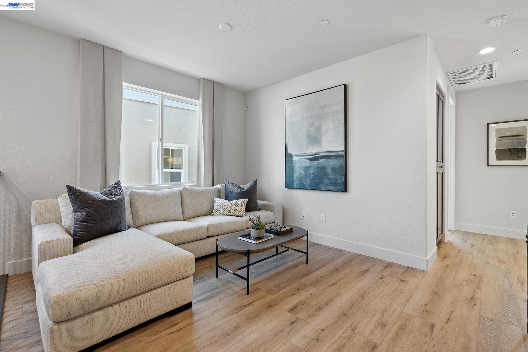 Detail Gallery Image 31 of 60 For 1528 Millennium Way, Fairfield,  CA 94533 - 5 Beds | 4 Baths