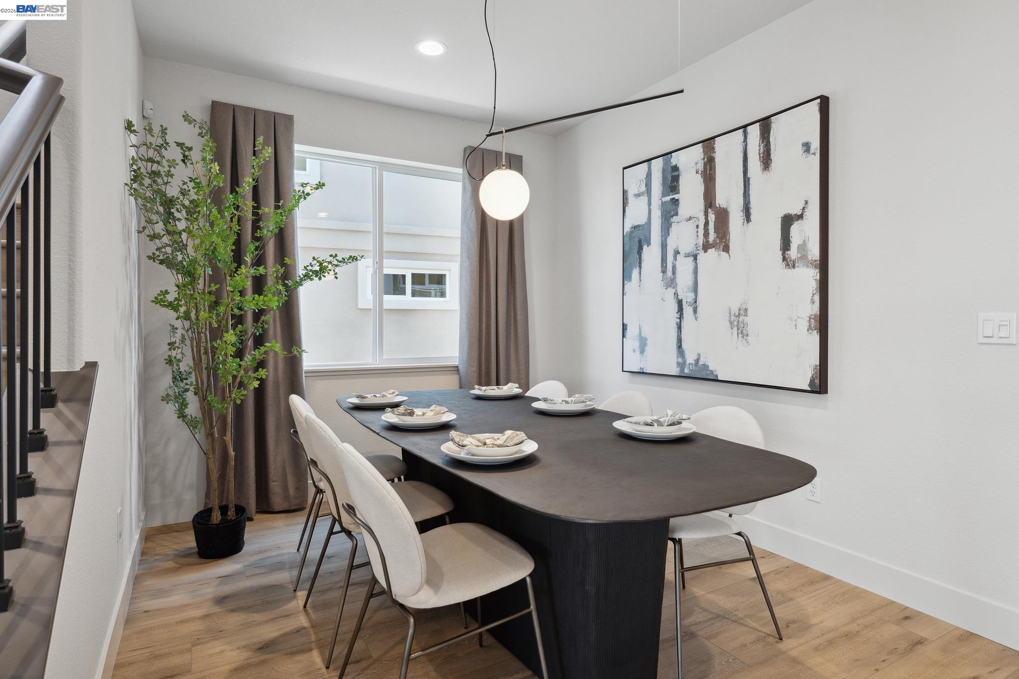 Detail Gallery Image 9 of 60 For 1528 Millennium Way, Fairfield,  CA 94533 - 5 Beds | 4 Baths