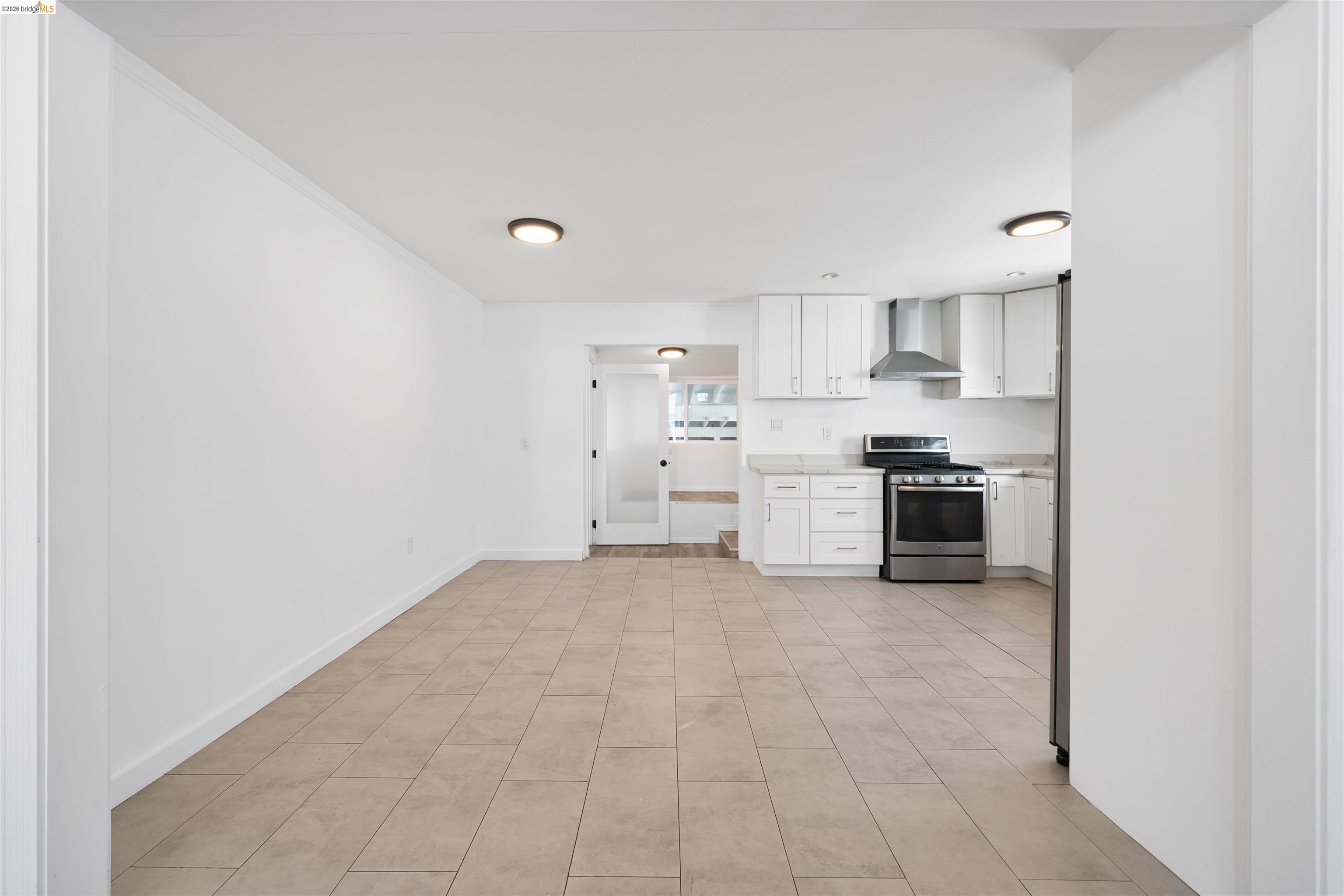 2735 11Th St, Oakland, CA, 94601