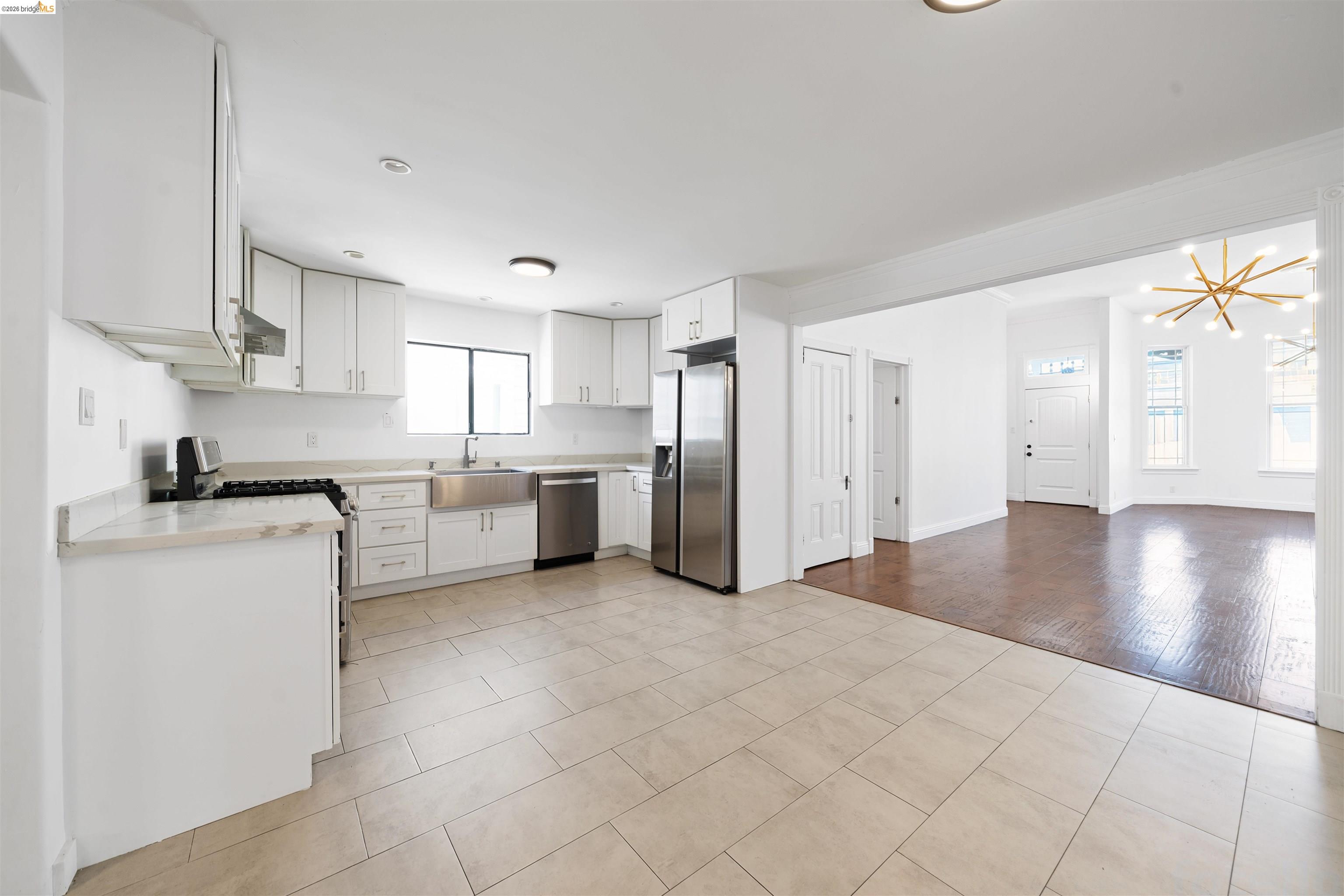 2735 11Th St, Oakland, CA, 94601