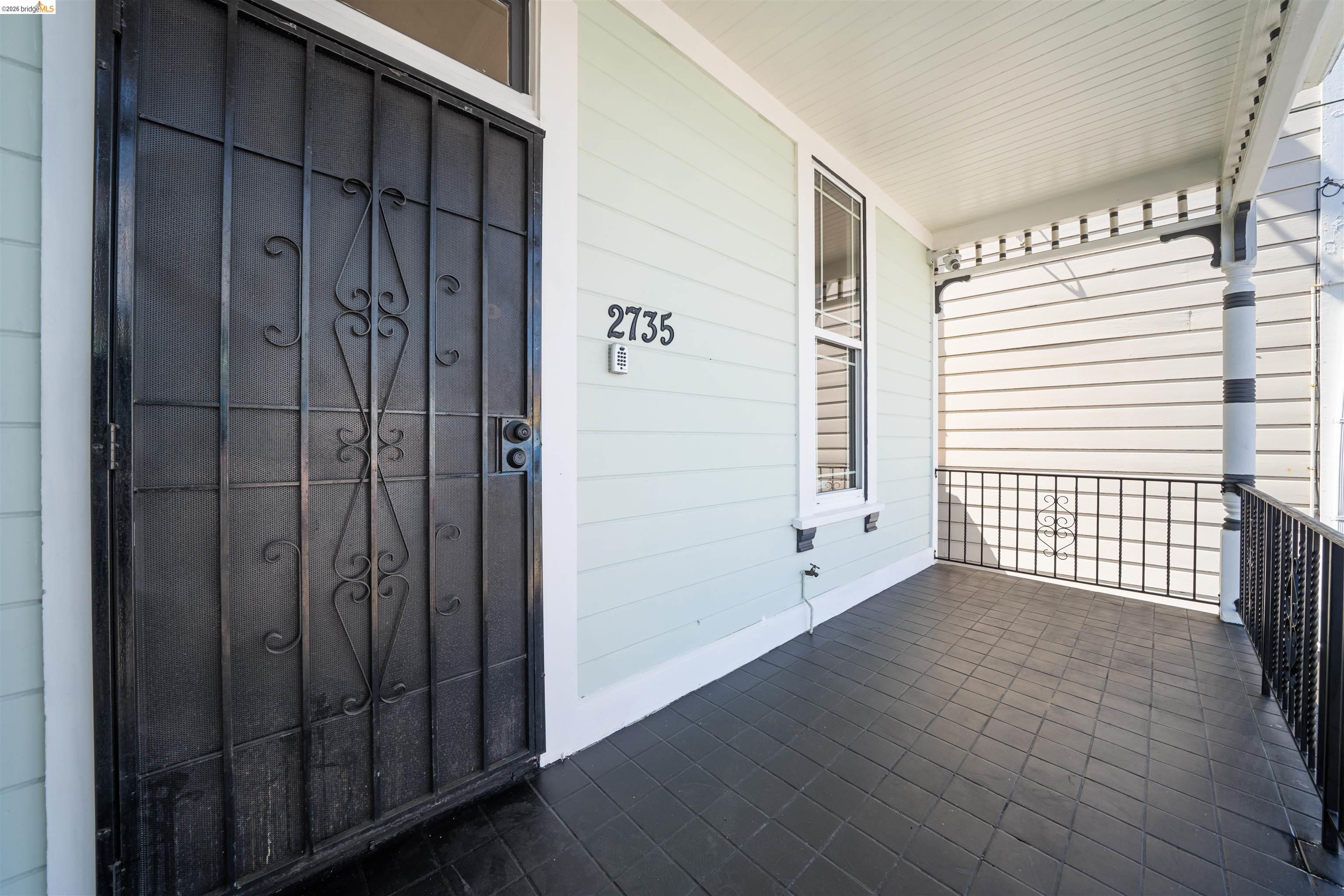 2735 11Th St, Oakland, CA, 94601