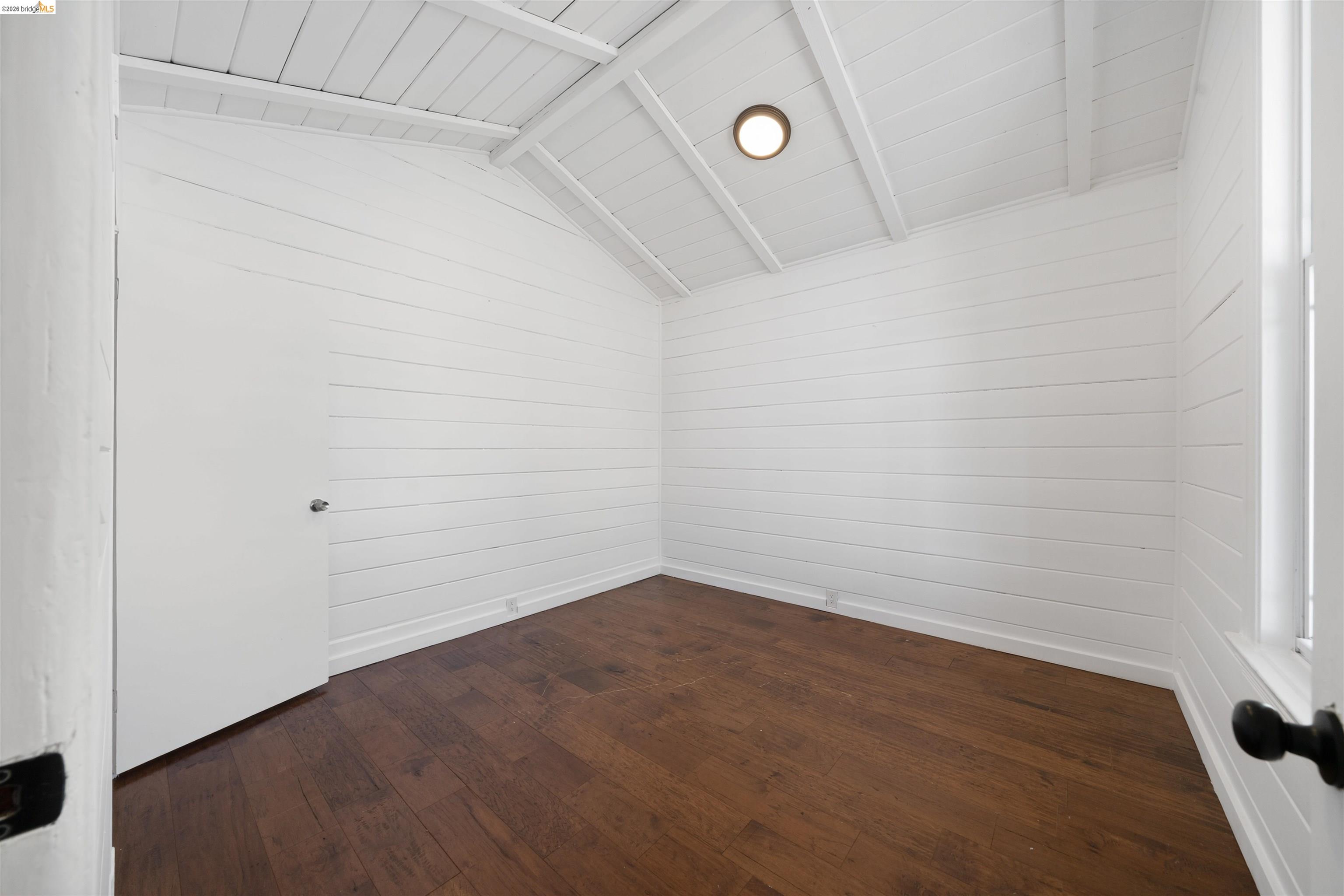 Detail Gallery Image 18 of 59 For 2735 E 11th St, Oakland,  CA 94601 - – Beds | – Baths