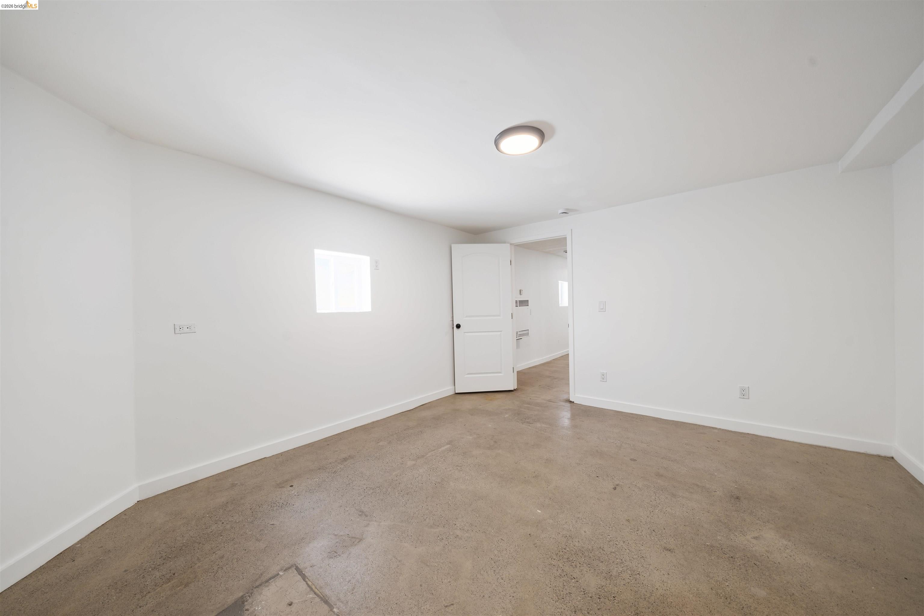 Detail Gallery Image 42 of 59 For 2735 E 11th St, Oakland,  CA 94601 - – Beds | – Baths