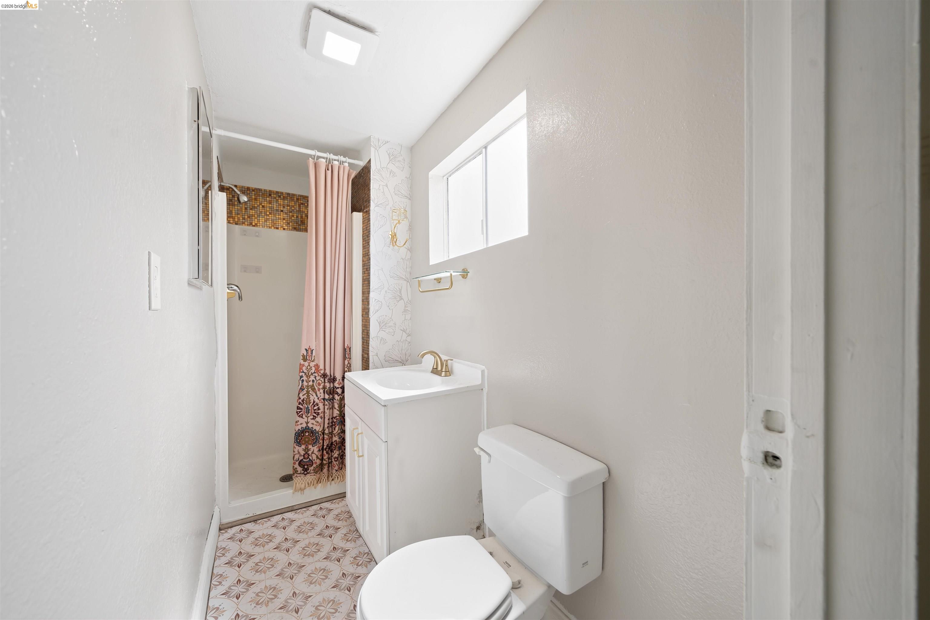 Detail Gallery Image 56 of 59 For 2735 E 11th St, Oakland,  CA 94601 - – Beds | – Baths