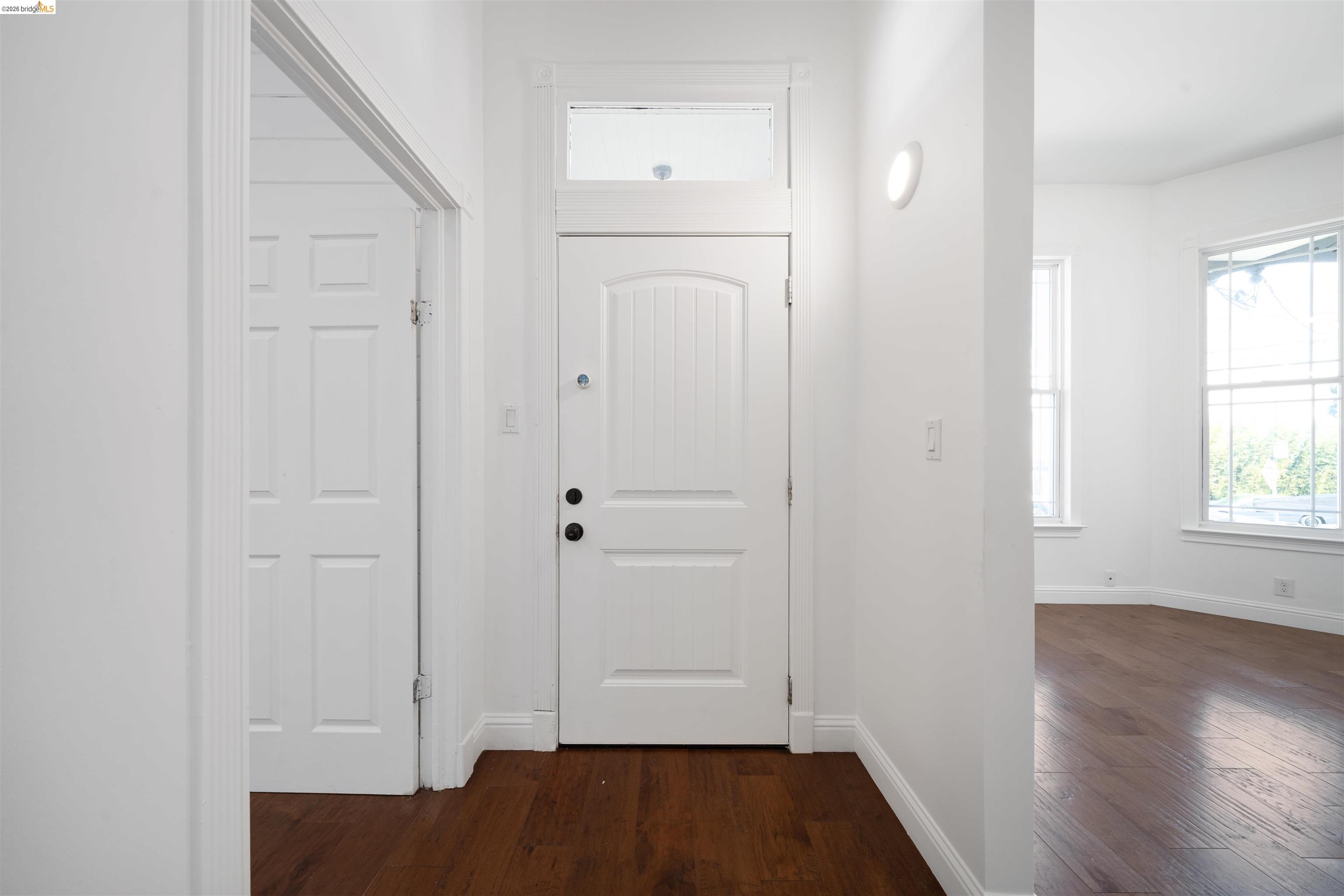 Detail Gallery Image 7 of 59 For 2735 E 11th St, Oakland,  CA 94601 - – Beds | – Baths