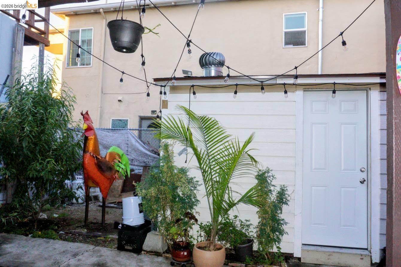 6710 International Blvd, Oakland CA 94621 — photo 4