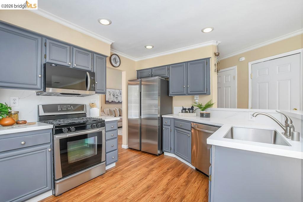 150 Trenton Cir, Pleasanton CA 94566 — photo 12