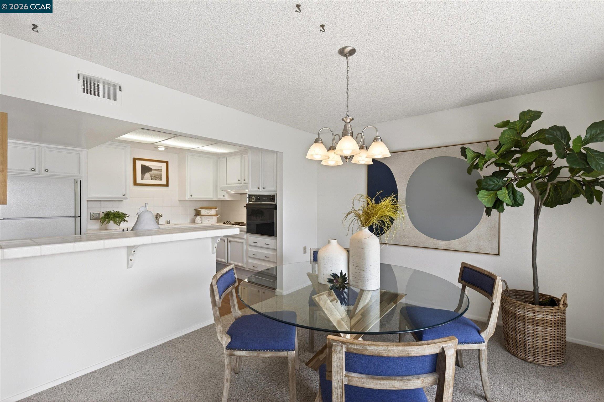 Photo #7: 41130685 Listing: Photo #7