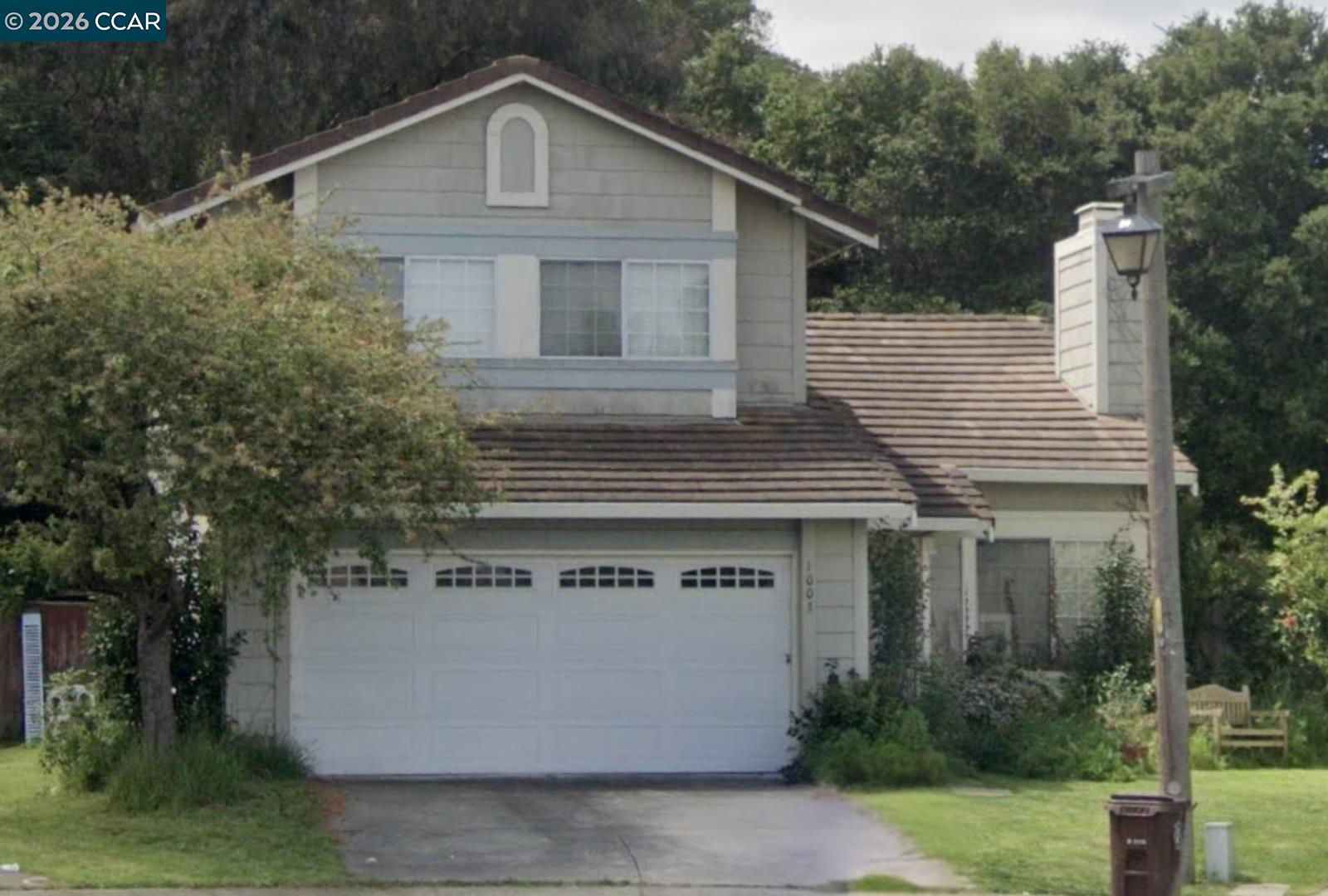 Front Image Thumbnail for CC41130687