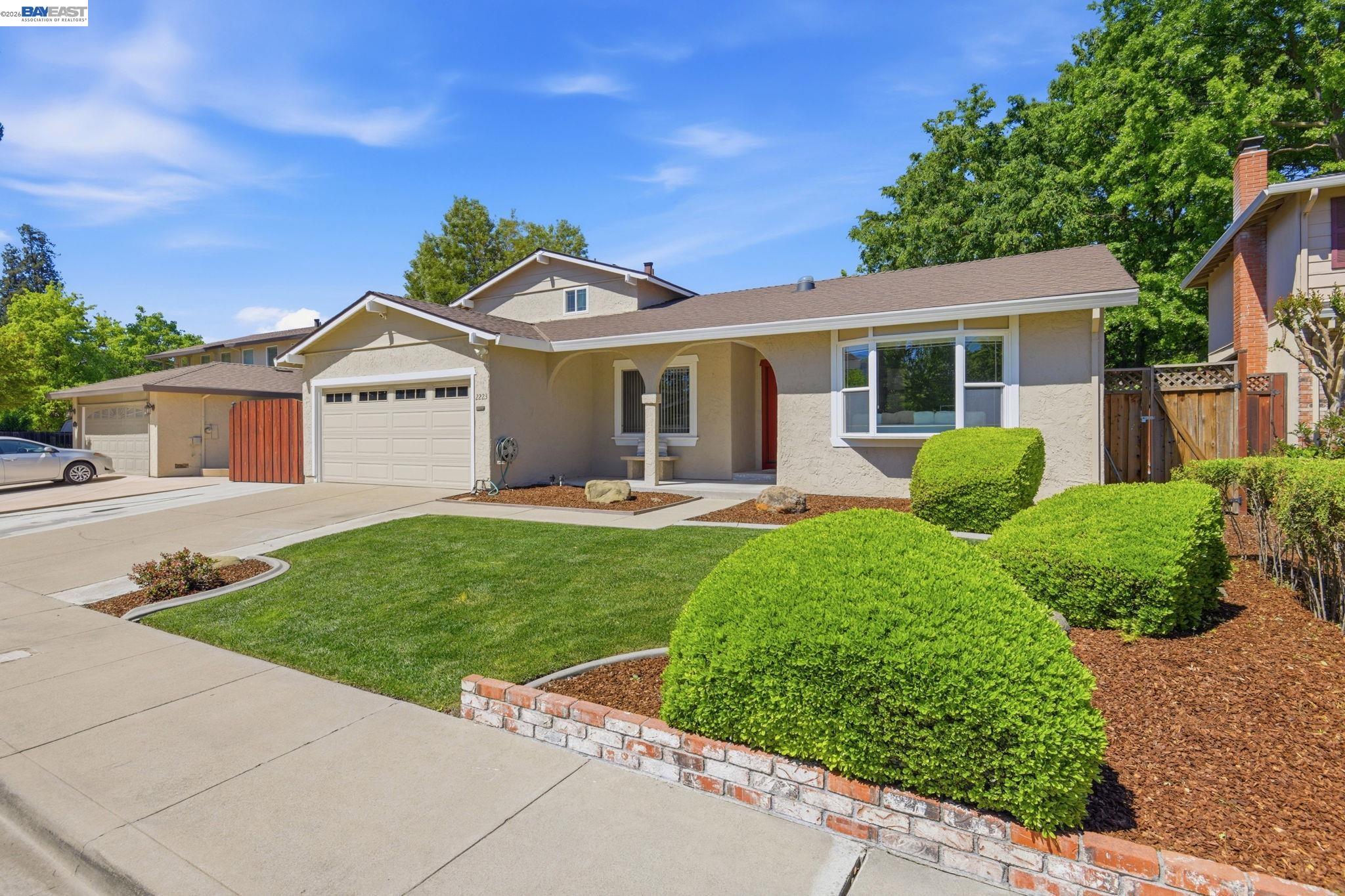Detail Gallery Image 2 of 47 For 2223 Camino Brazos, Pleasanton,  CA 94566 - 4 Beds | 3 Baths
