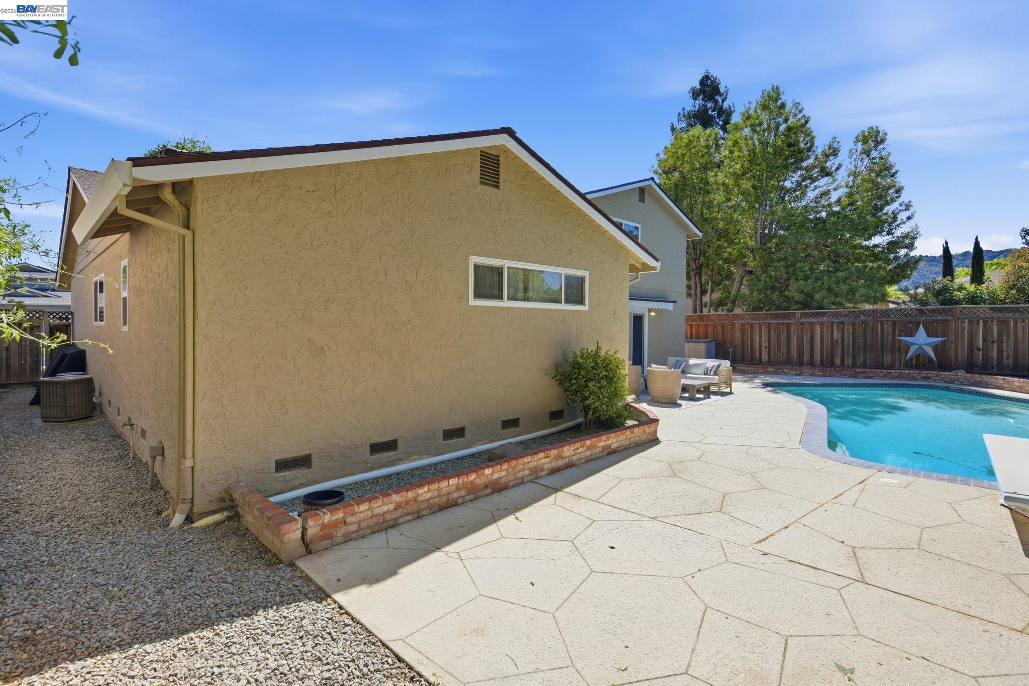 Detail Gallery Image 42 of 47 For 2223 Camino Brazos, Pleasanton,  CA 94566 - 4 Beds | 3 Baths