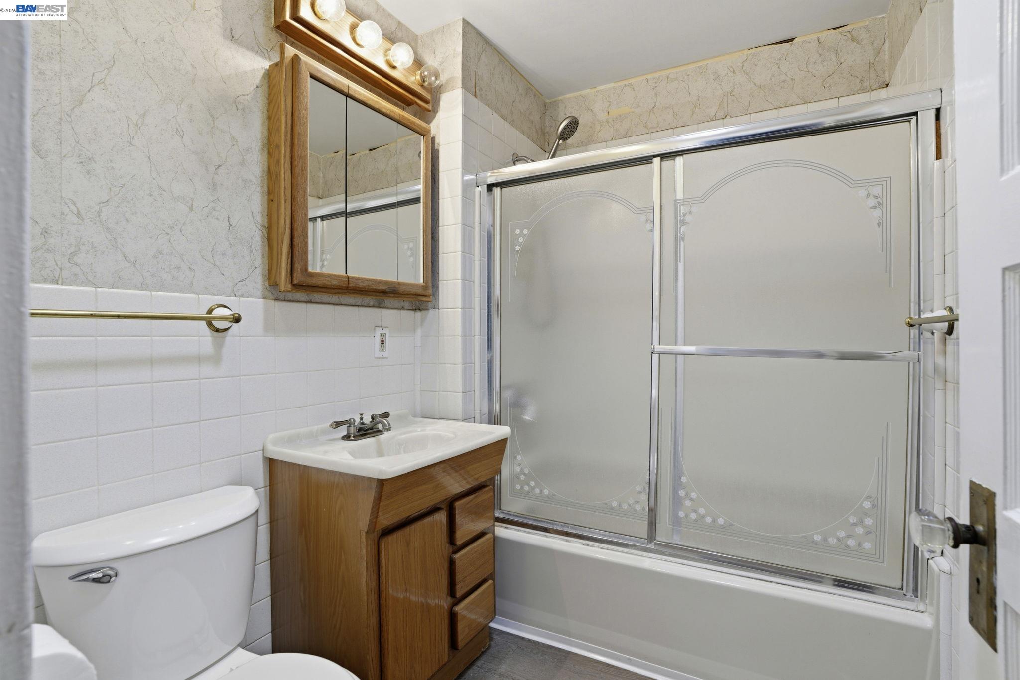 Detail Gallery Image 13 of 17 For 315 M St, Patterson,  CA 95363 - 3 Beds | 2 Baths