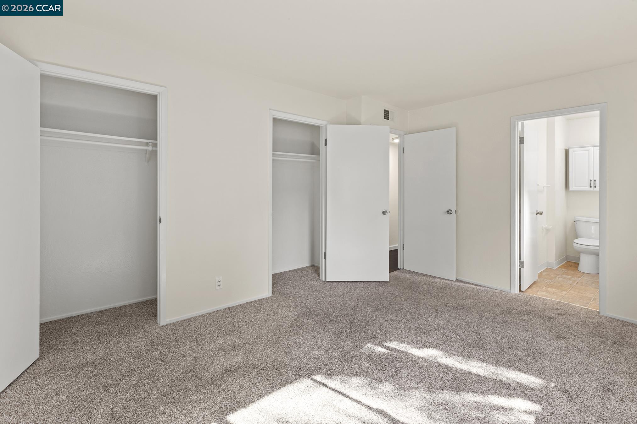 Detail Gallery Image 16 of 34 For 29 Leafwood Circle, San Rafael,  CA 94901 - – Beds | – Baths