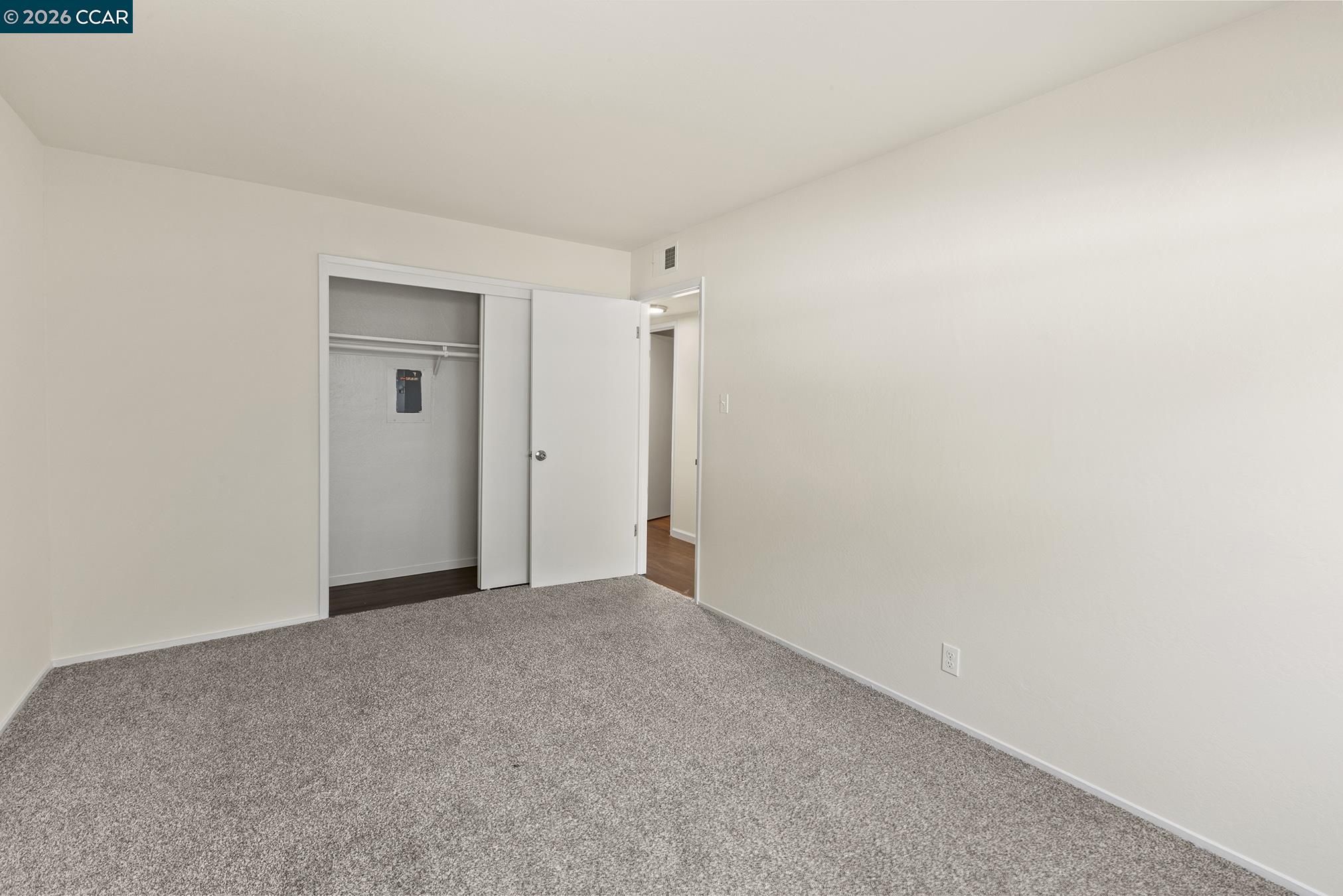 Detail Gallery Image 19 of 34 For 29 Leafwood Circle, San Rafael,  CA 94901 - – Beds | – Baths