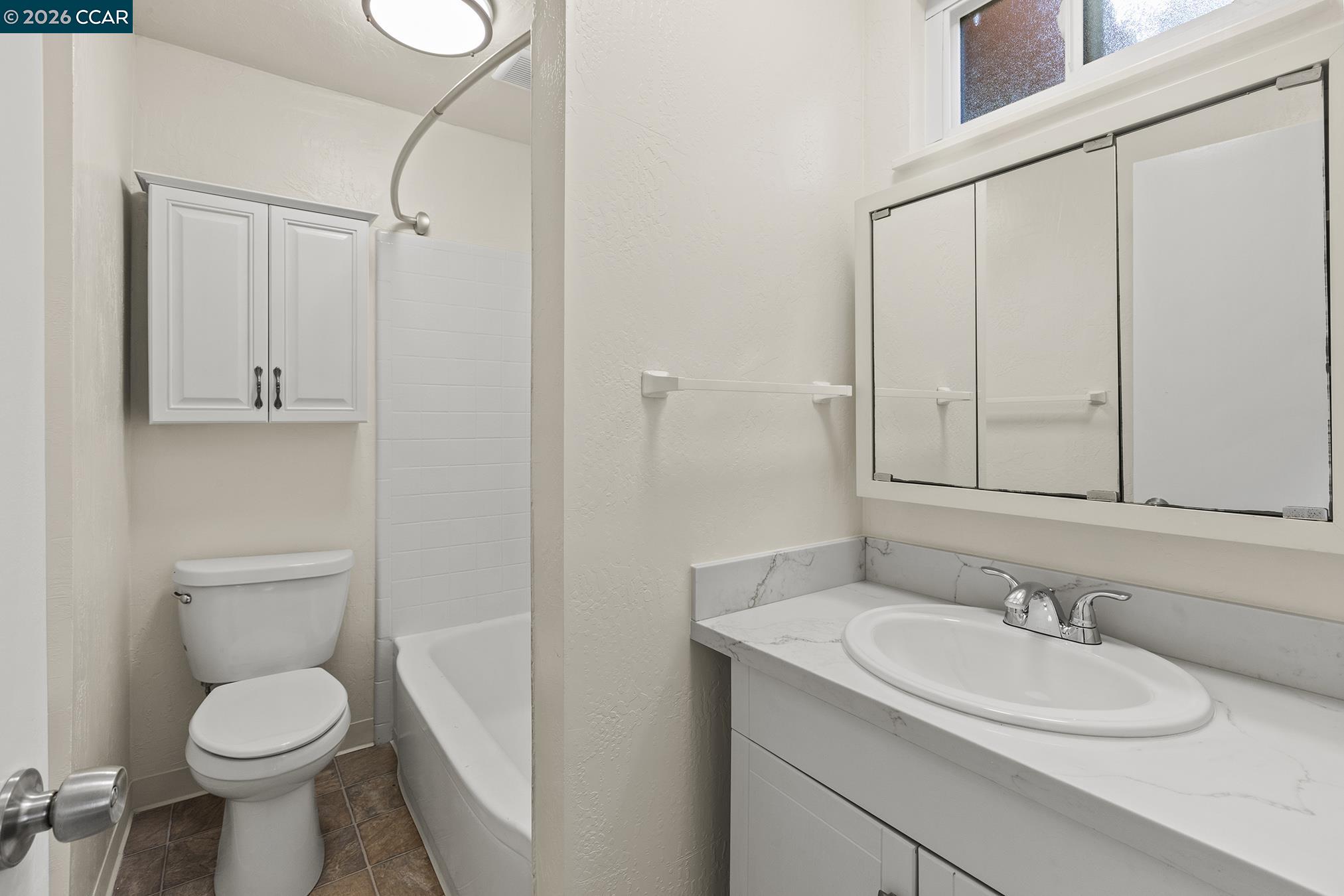 Detail Gallery Image 21 of 34 For 29 Leafwood Circle, San Rafael,  CA 94901 - – Beds | – Baths