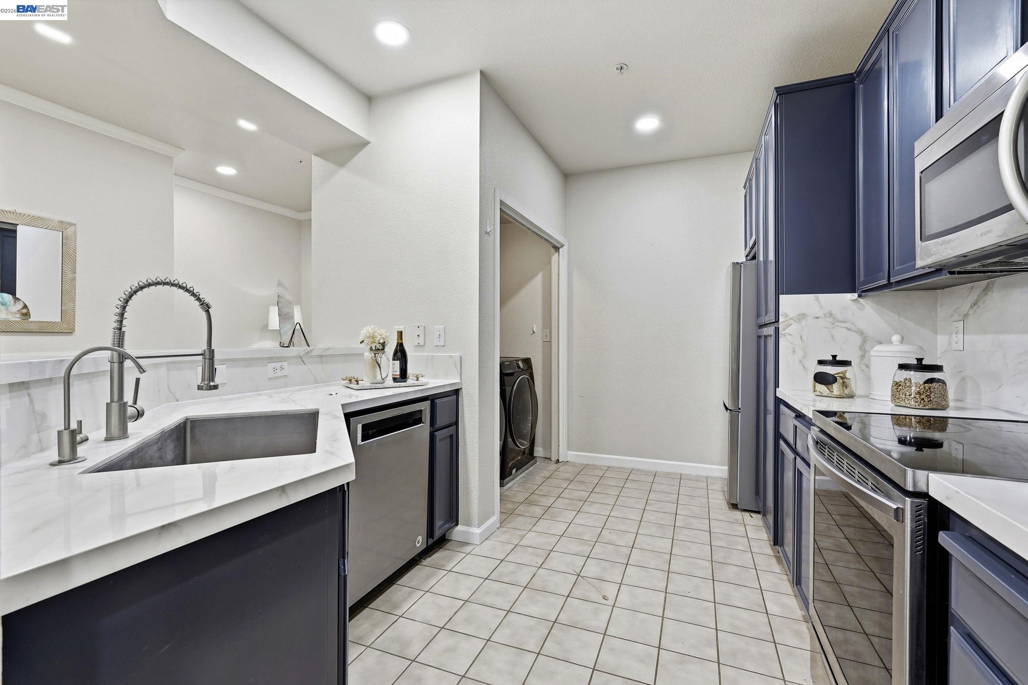 Photo #8: 41130707 Listing: Photo #8