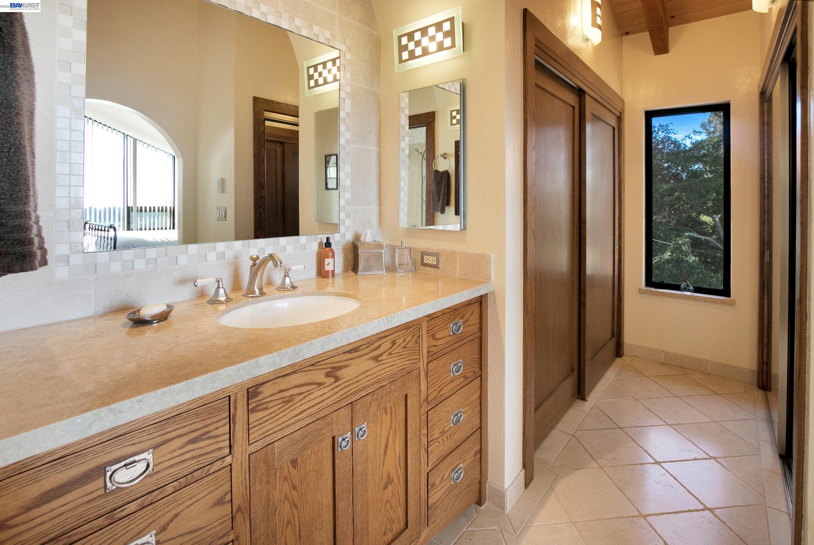 Detail Gallery Image 21 of 31 For 3430 Loma Alta Ln, Santa Cruz,  CA 95065 - 2 Beds | 2/1 Baths