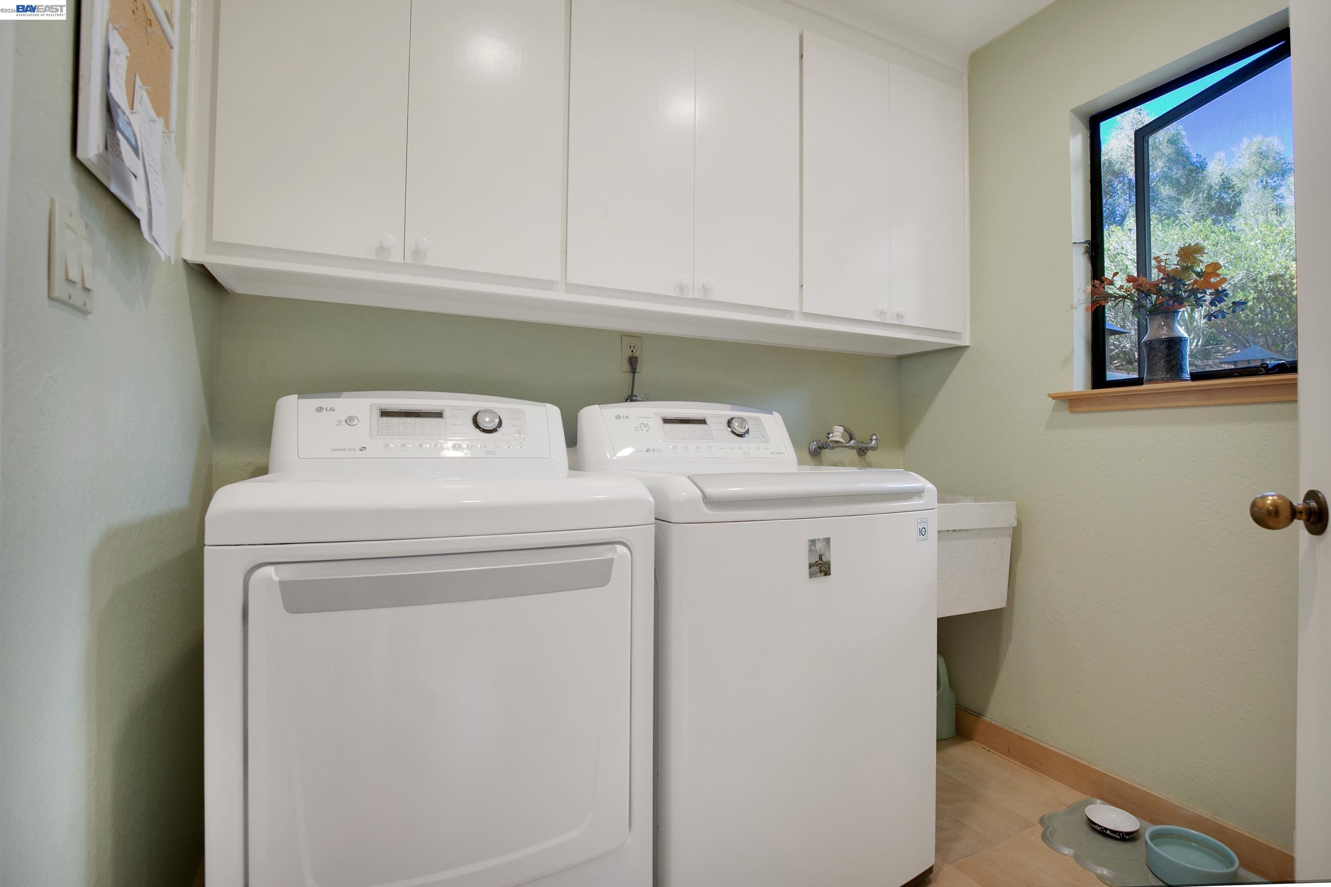 Detail Gallery Image 24 of 31 For 3430 Loma Alta Ln, Santa Cruz,  CA 95065 - 2 Beds | 2/1 Baths