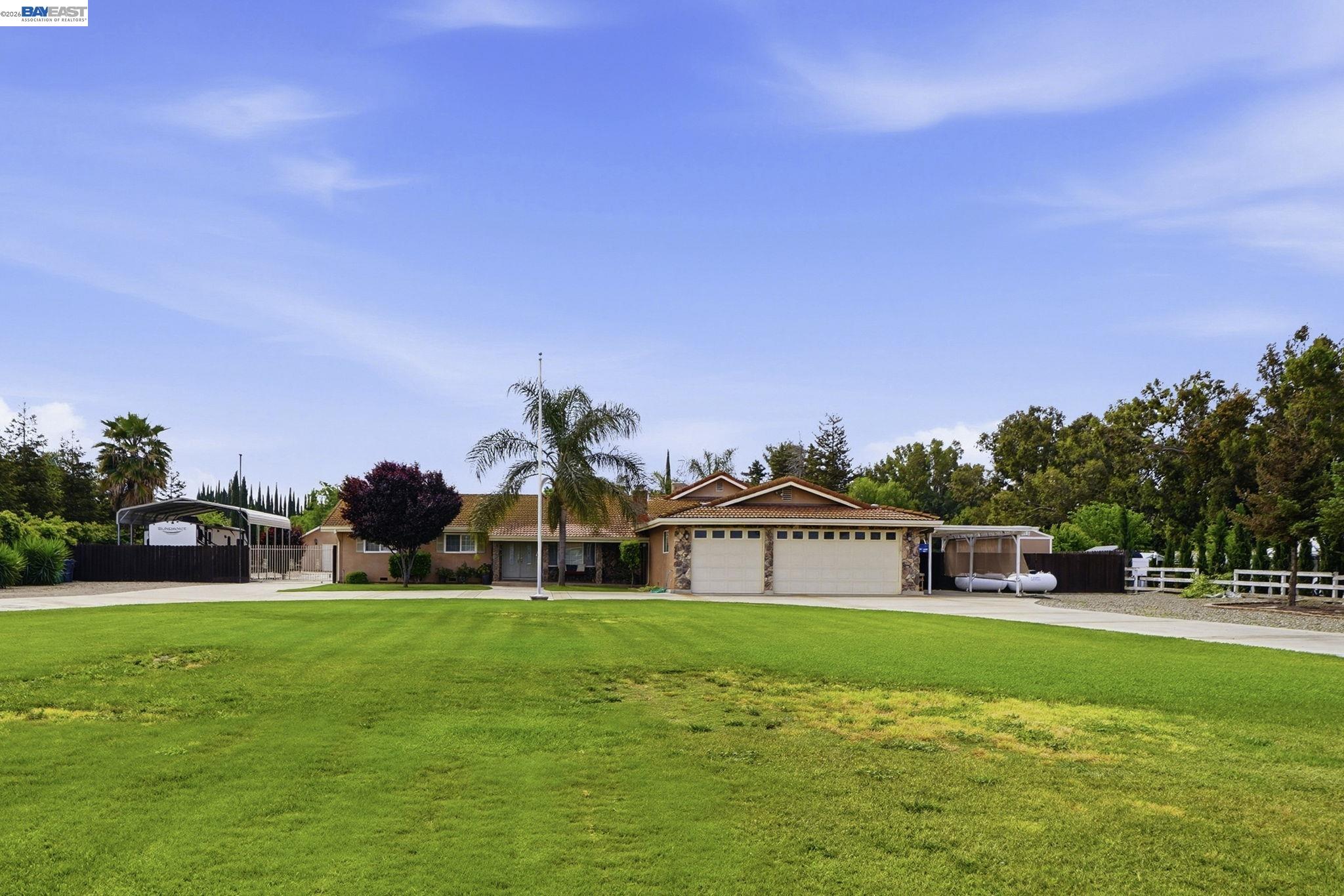 Detail Gallery Image 2 of 60 For 11378 Mountain View Rd, Tracy,  CA 95376 - 5 Beds | 3/1 Baths