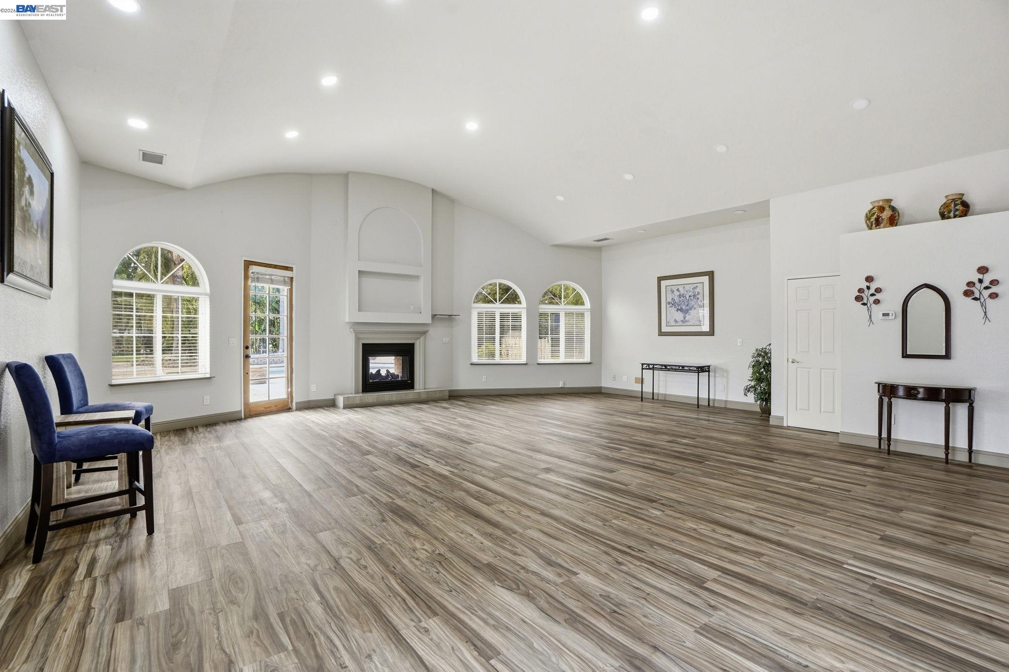 Detail Gallery Image 20 of 60 For 11378 Mountain View Rd, Tracy,  CA 95376 - 5 Beds | 3/1 Baths