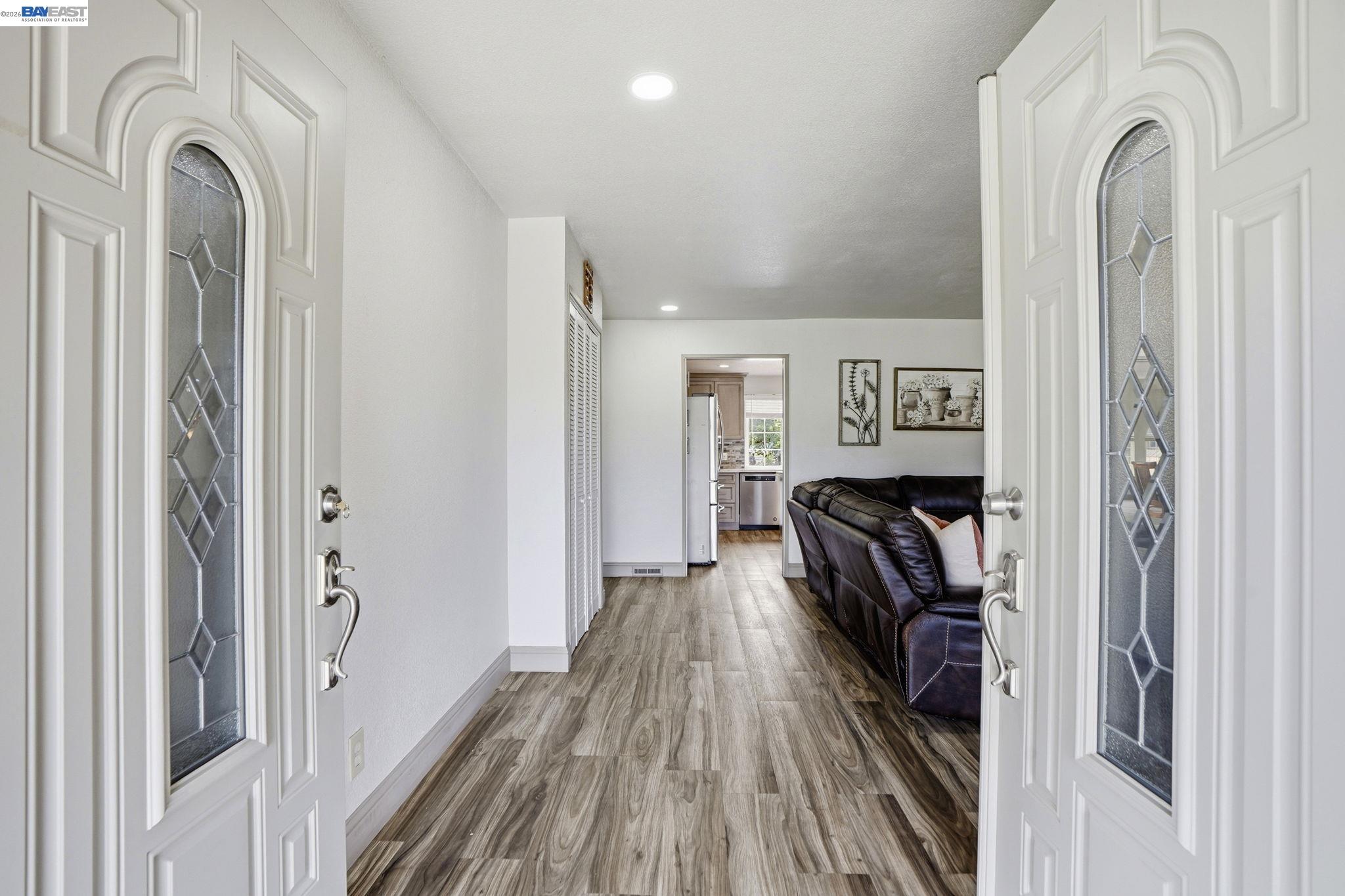 Detail Gallery Image 8 of 60 For 11378 Mountain View Rd, Tracy,  CA 95376 - 5 Beds | 3/1 Baths