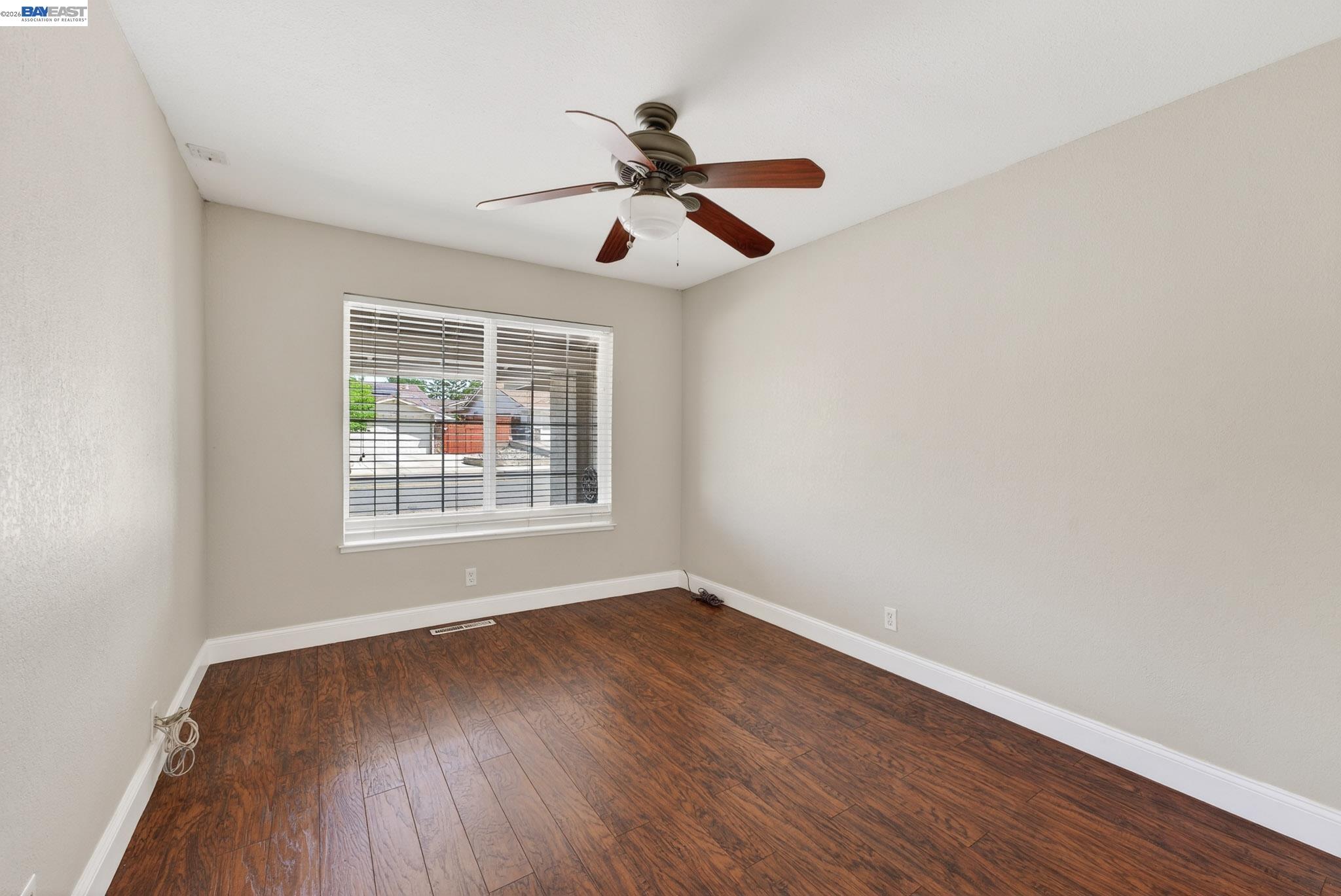 Detail Gallery Image 36 of 59 For 1147 Lomitas Ave, Livermore,  CA 94550 - 5 Beds | 3 Baths