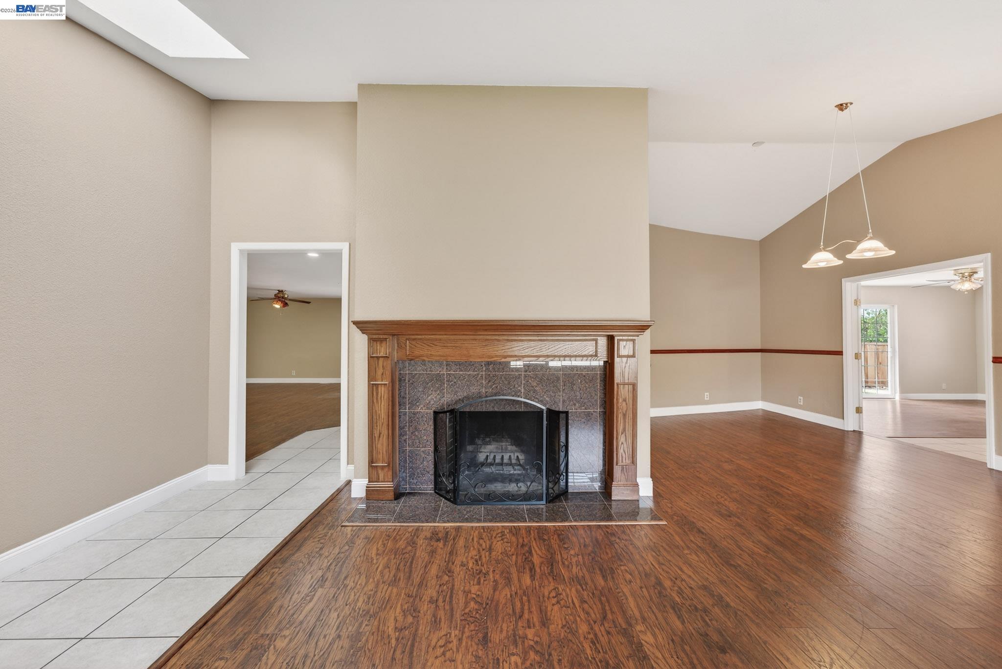 Detail Gallery Image 6 of 59 For 1147 Lomitas Ave, Livermore,  CA 94550 - 5 Beds | 3 Baths